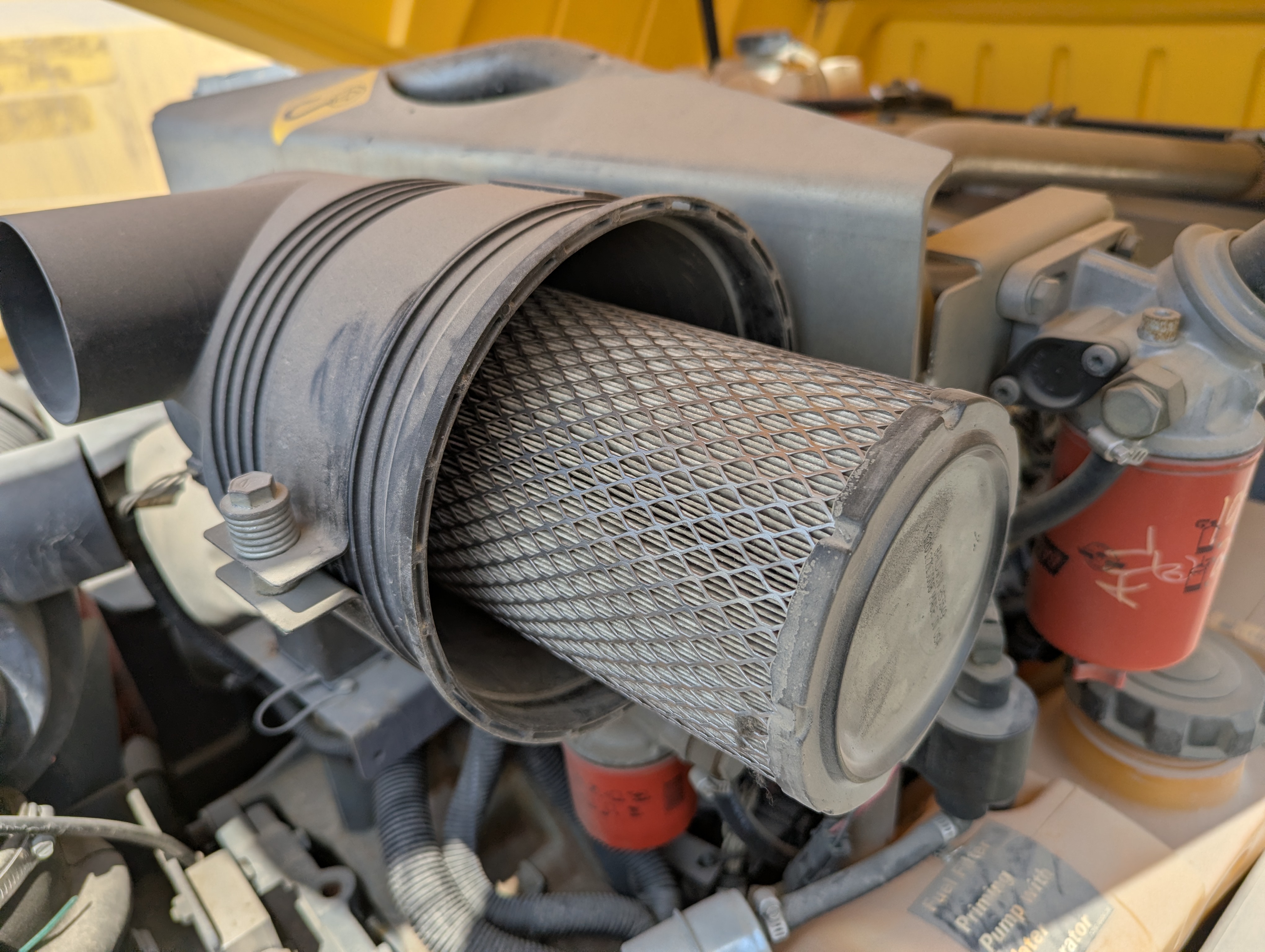 ACA-011-Atlas-Copco-XAS-185-T4F-Air-compressors-inspection-Engine-Air-intake-system-1
