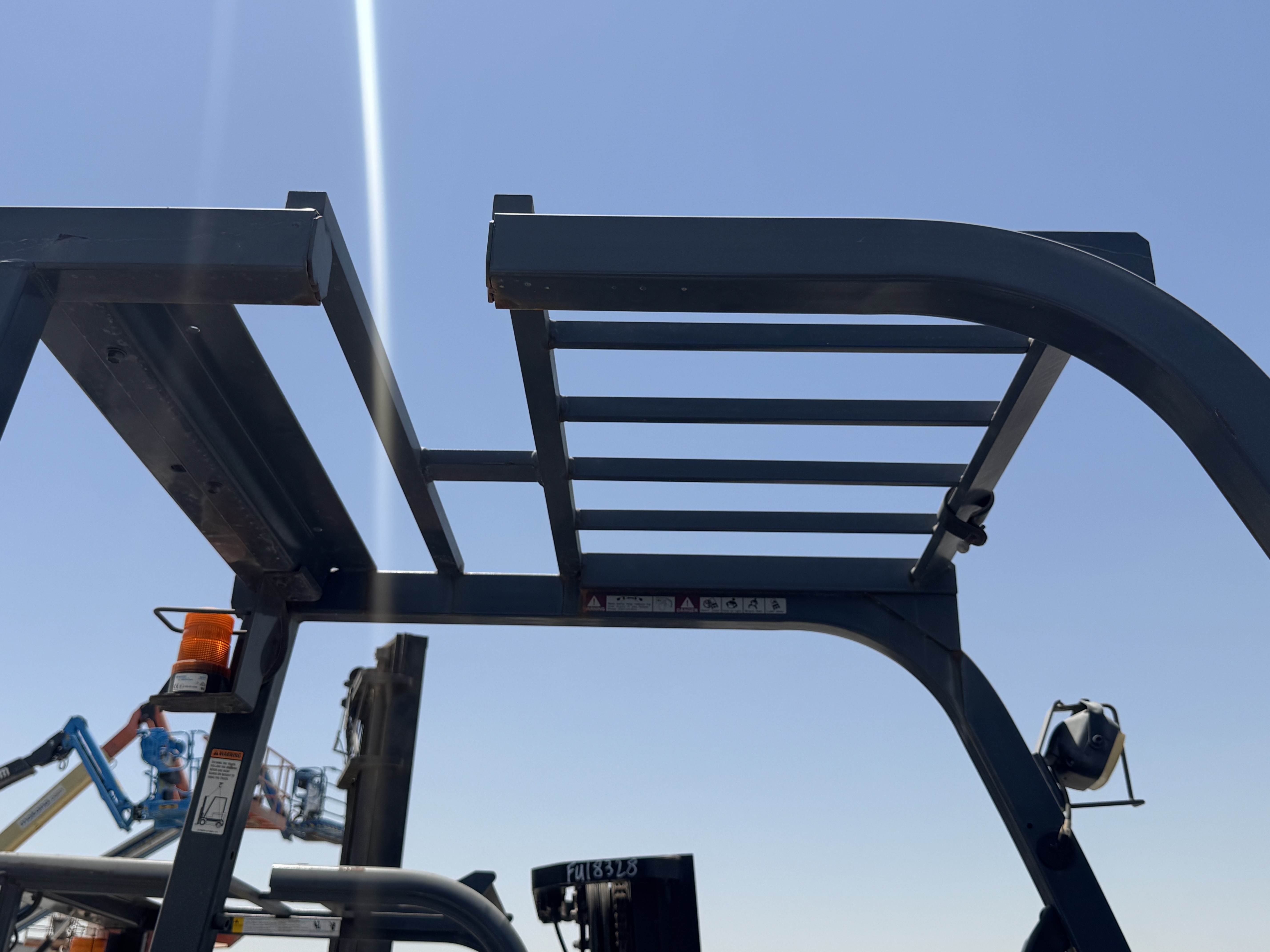 FLM-002-Toyota-8FBCU25-Forklifts-inspection-Safety-Rollover-protective-structure-(ROPS-/-FOPS)-1