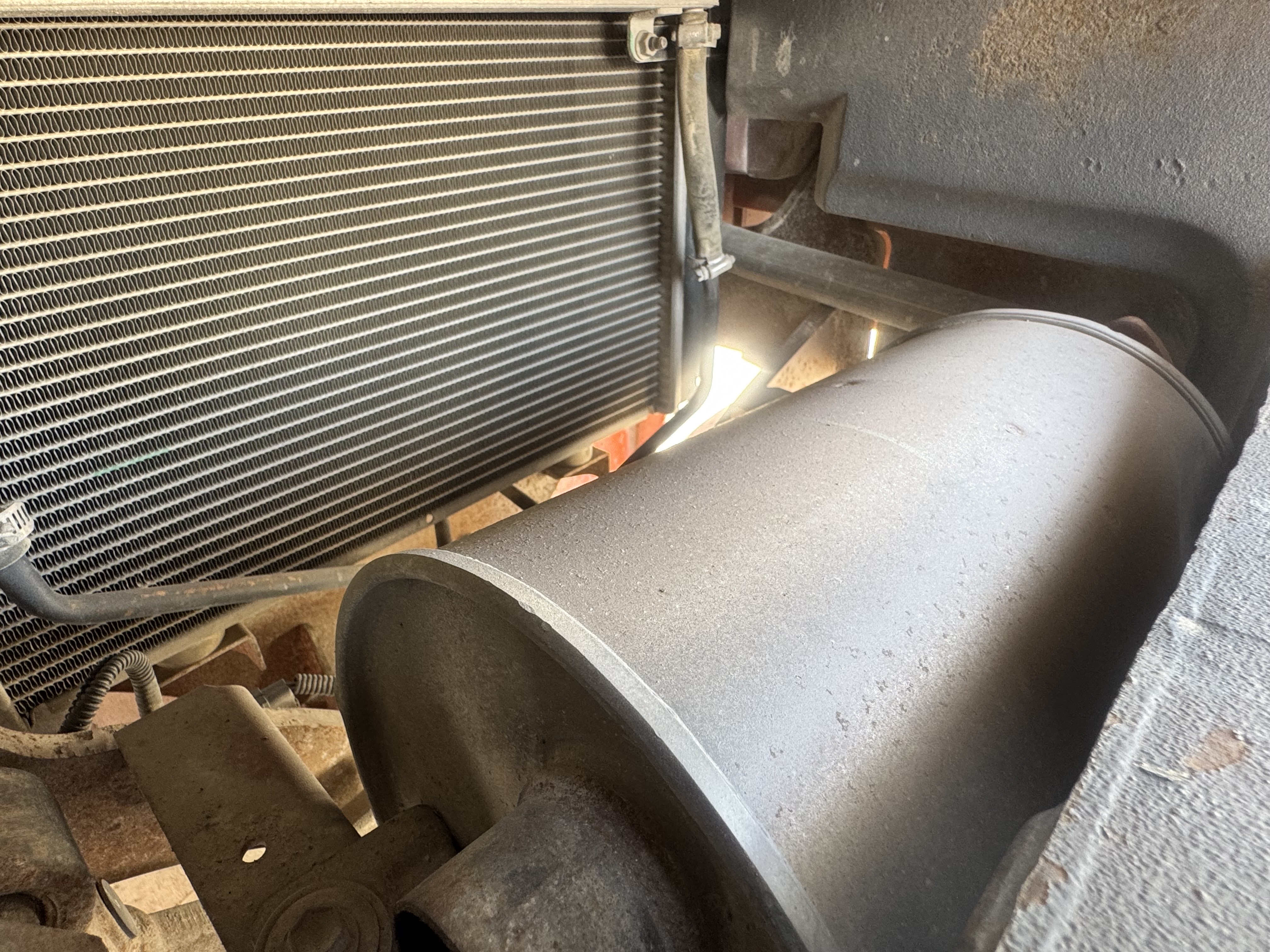 FLM-011-Toyota-8FDU30-Forklifts-inspection-Engine-Exhaust-system-1