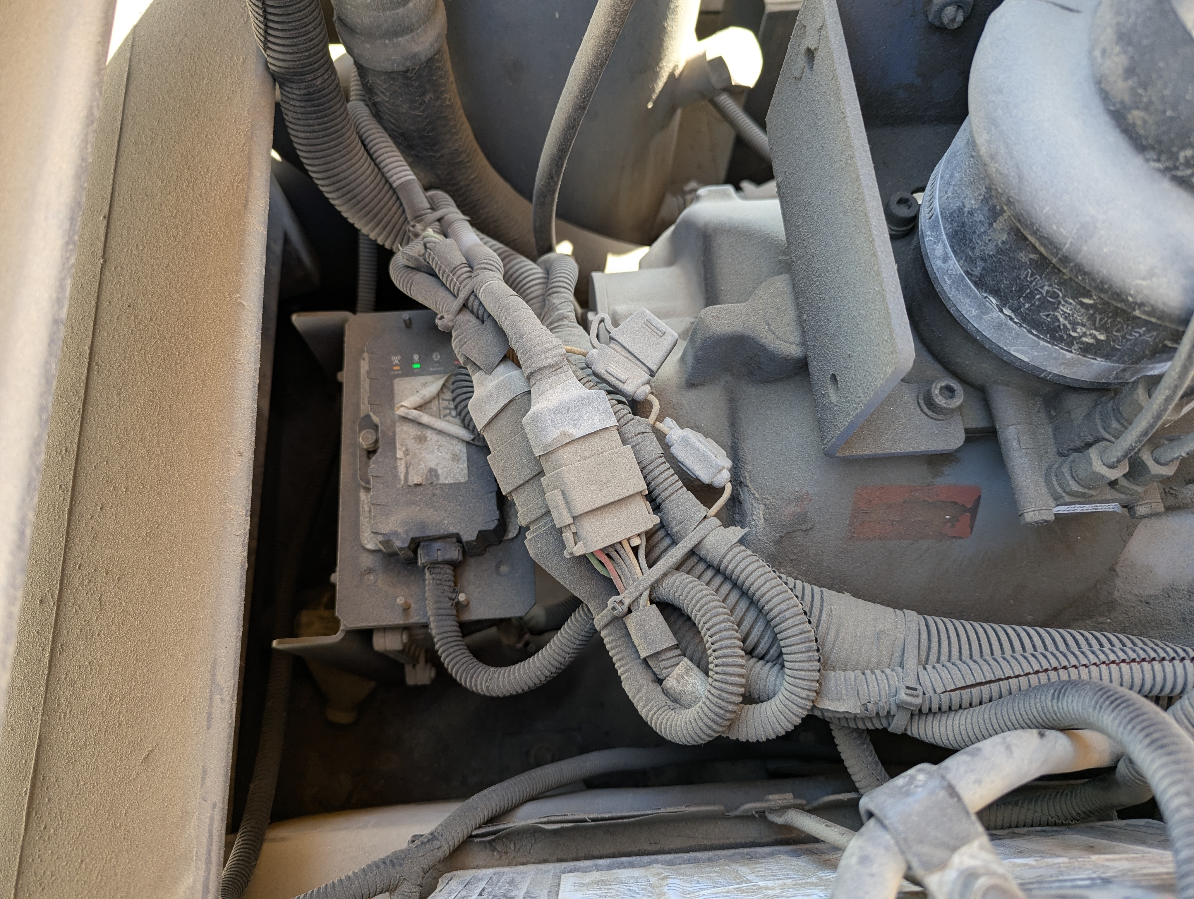 ACA-015-Atlas-Copco-XAS-185-T4F-Air-compressors-inspection-Electronics-Main-harness-1
