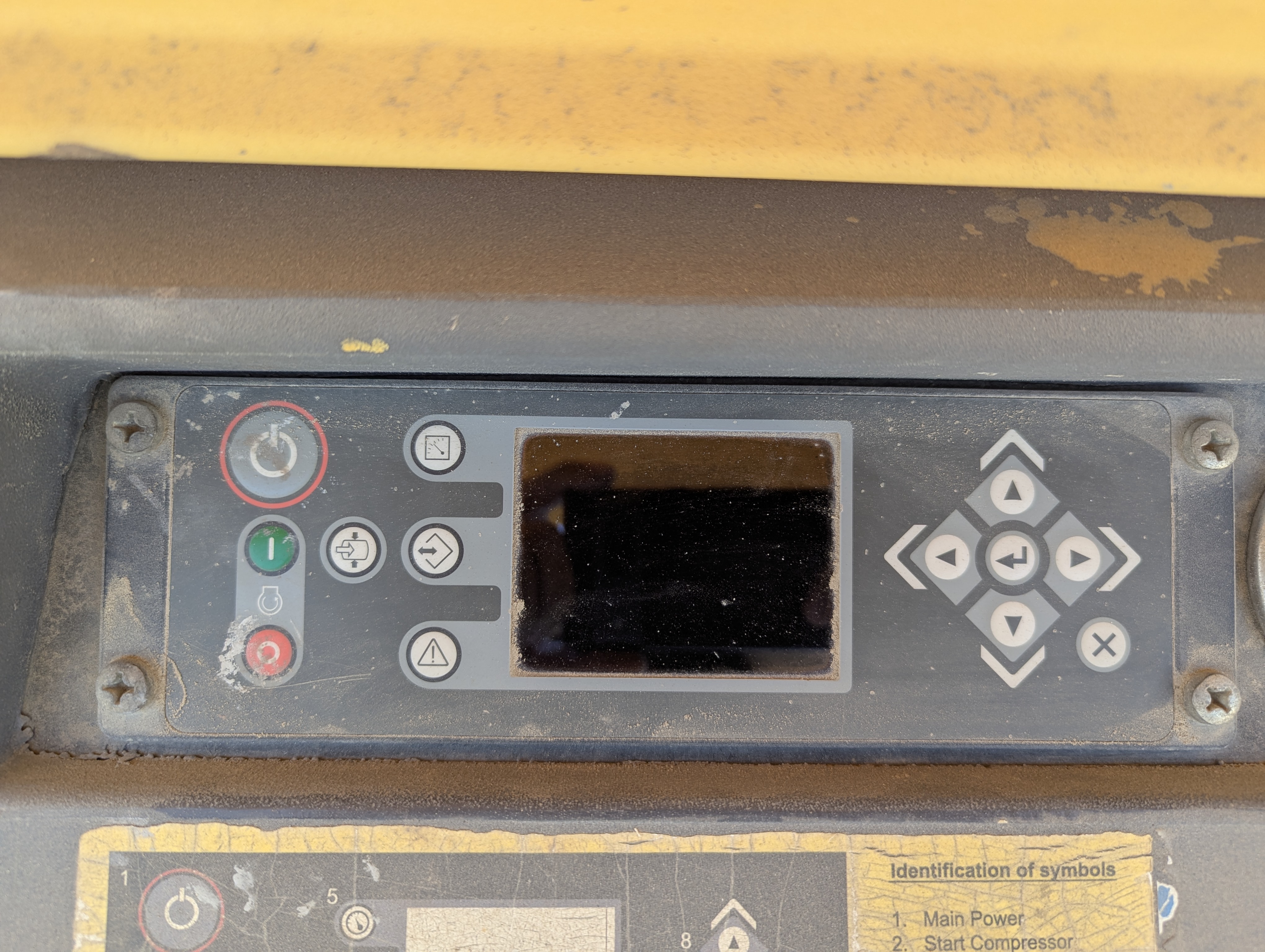 ACA-015-Atlas-Copco-XAS-185-T4F-Air-compressors-inspection-Electronics-Electronic-instrument-board-1