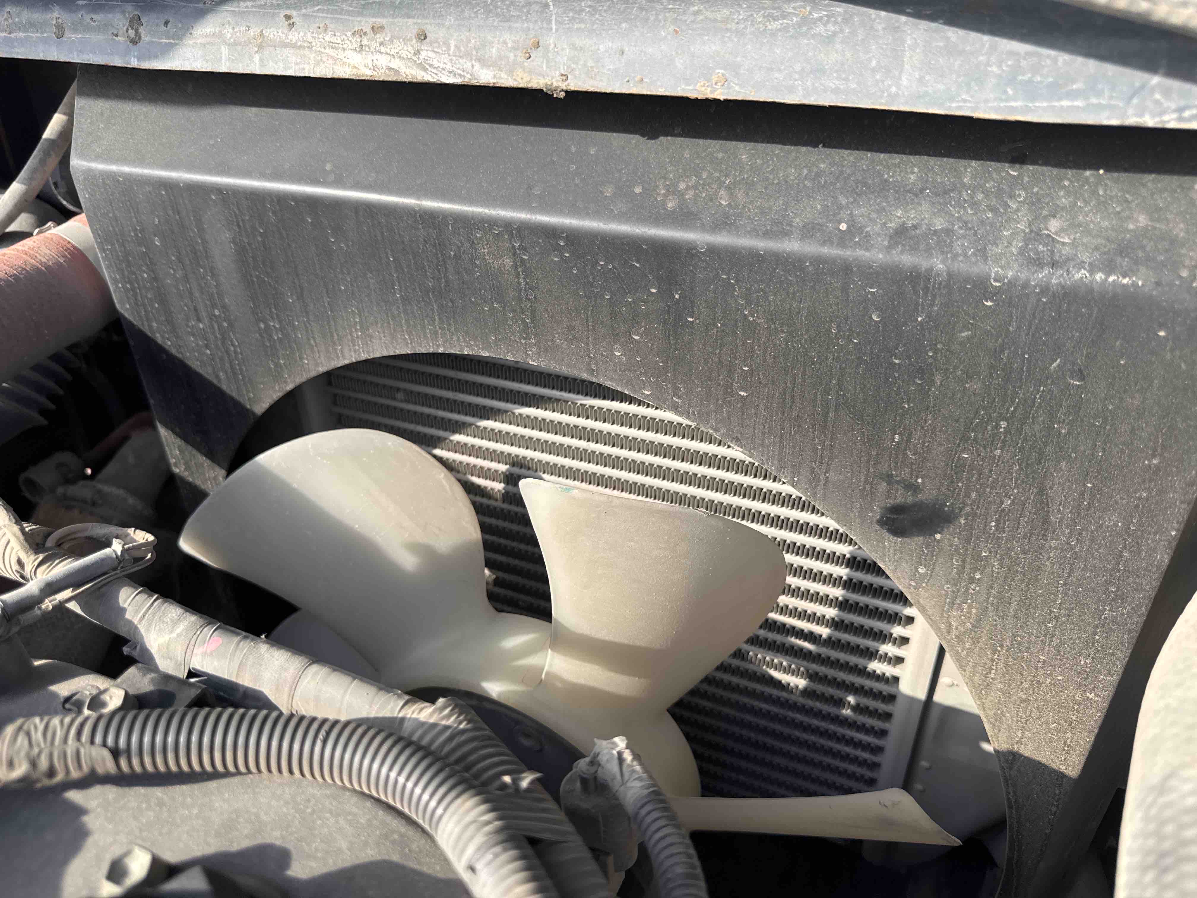 FLM-011-Toyota-8FDU30-Forklifts-inspection-Engine-Cooling-fan-and-fan-guard-1