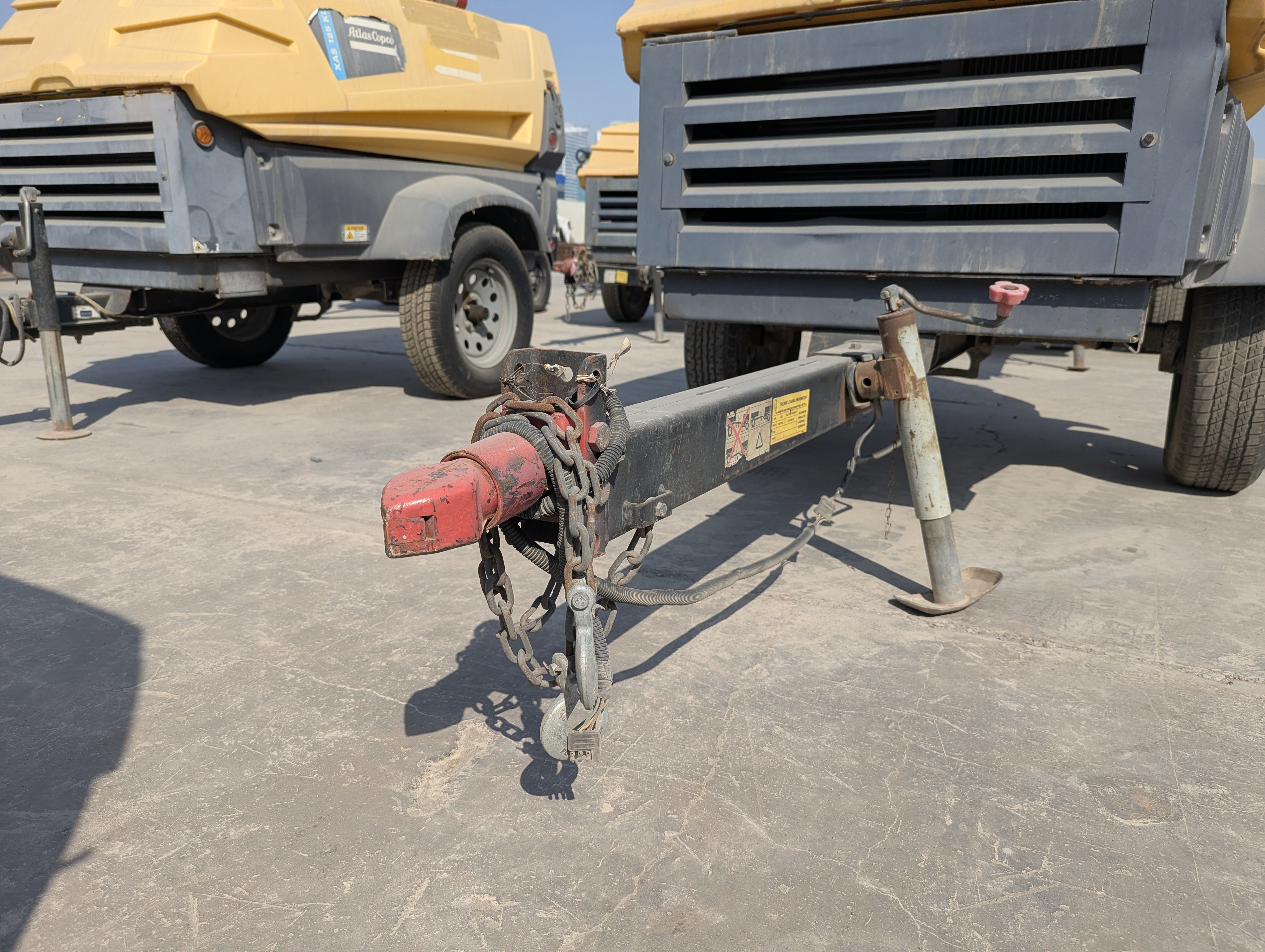ACA-015-Atlas-Copco-XAS-185-T4F-Air-compressors-inspection-Structure-Tow-bar-1
