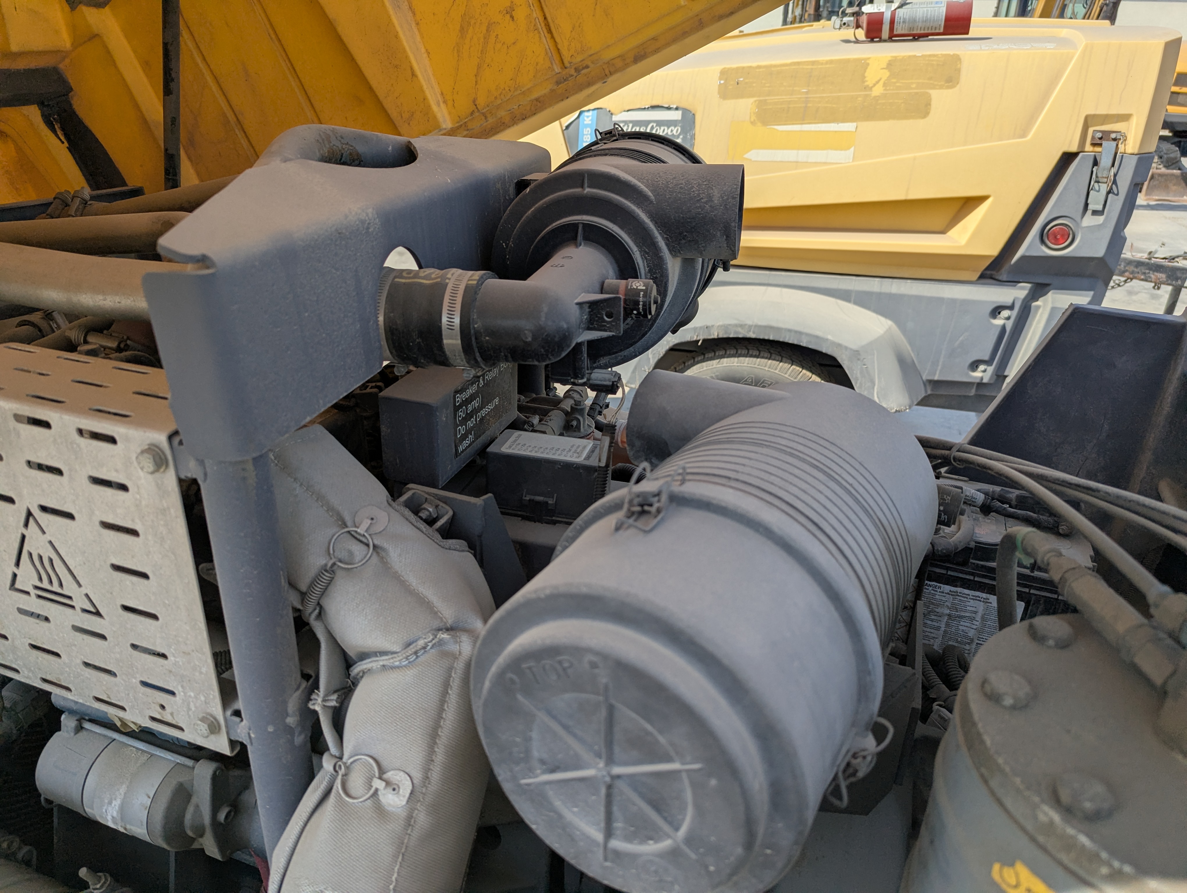 ACA-015-Atlas-Copco-XAS-185-T4F-Air-compressors-inspection-Engine-Air-intake-system-1