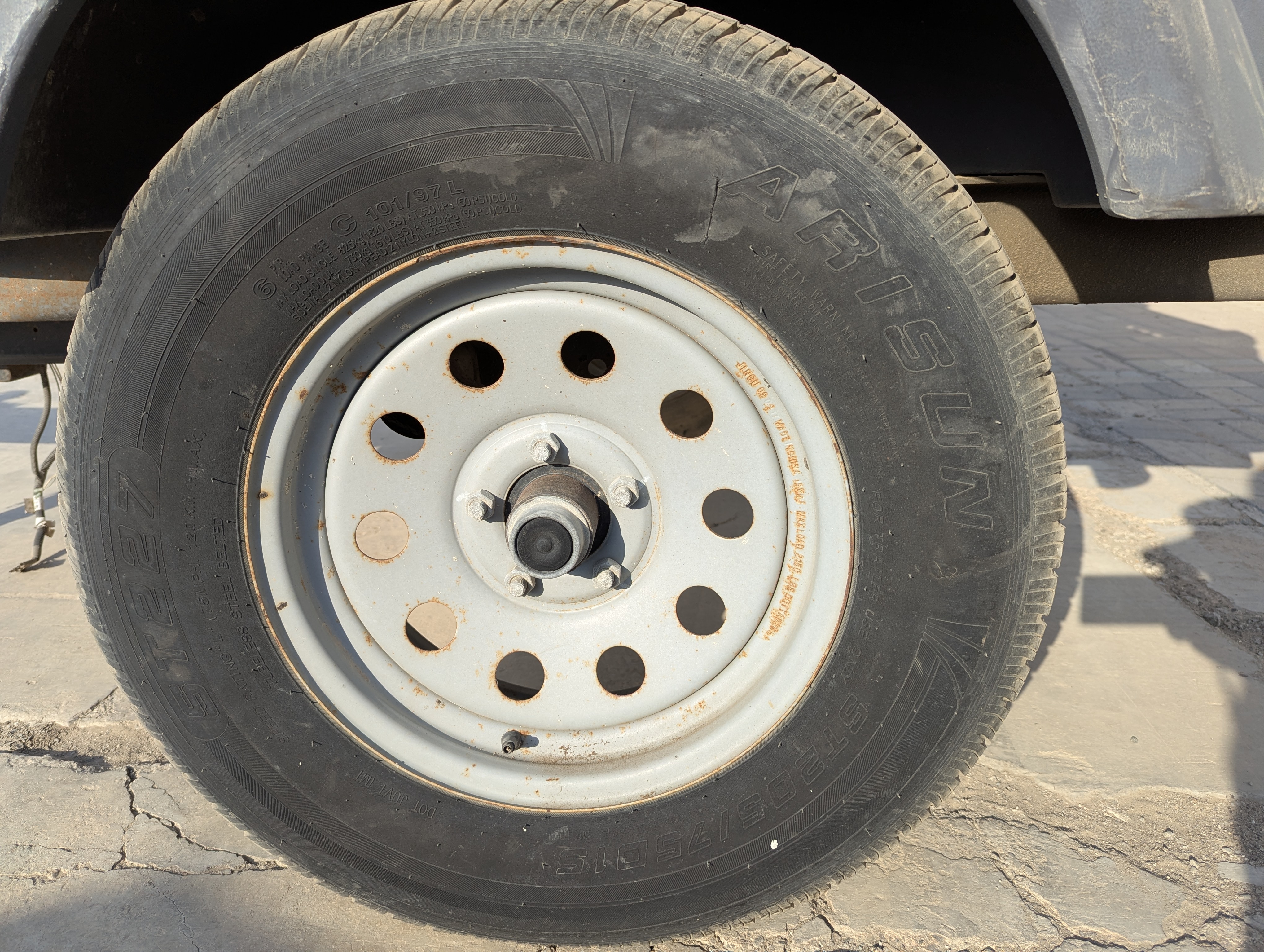 ACA-012-أطلس-كوبكو-XAS-185-T4F-كومبريسرات-هواء-فحص-الهيكل-حالة-الإطار-الأيسر-/-محور-العجلة-1