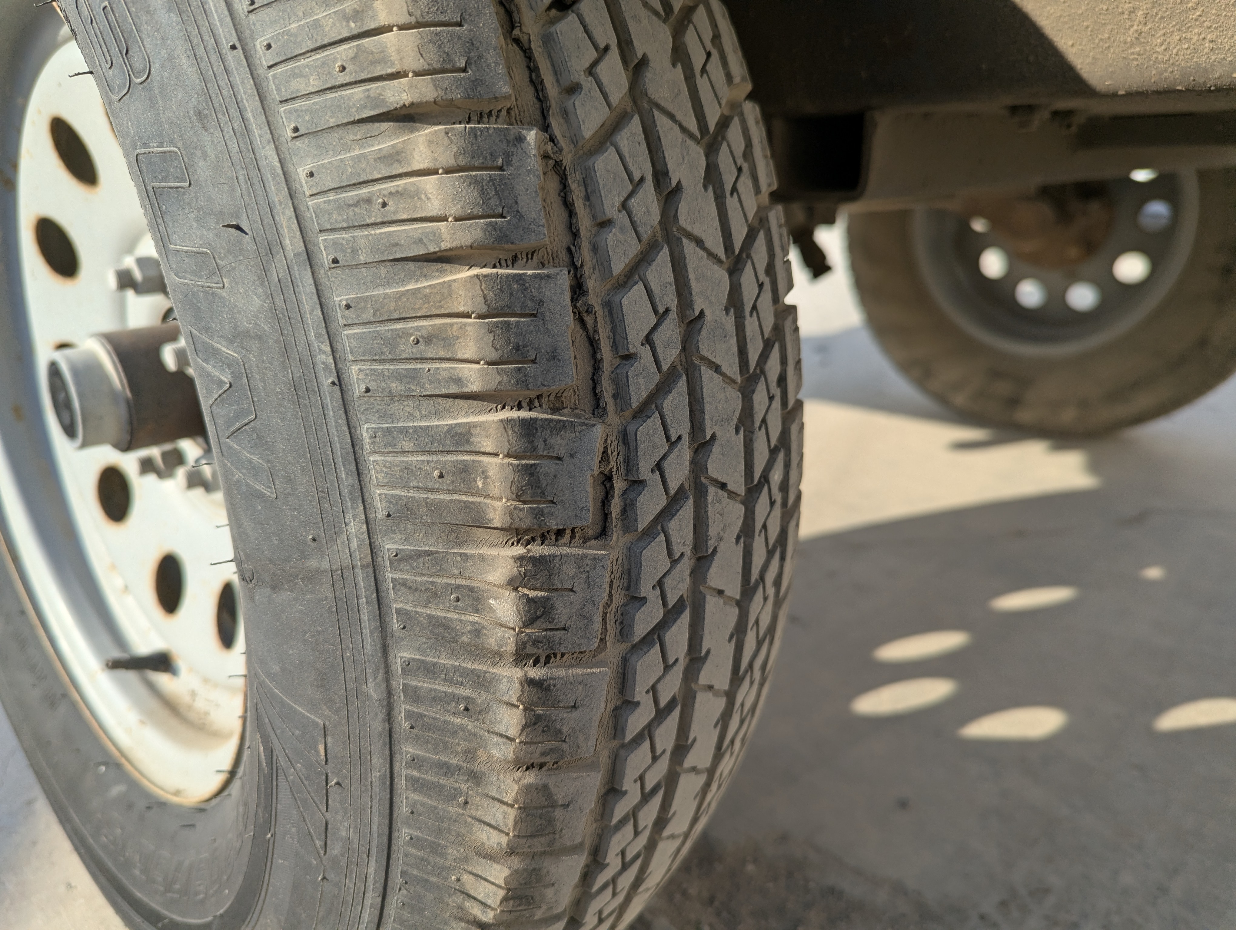ACA-012-أطلس-كوبكو-XAS-185-T4F-كومبريسرات-هواء-فحص-الهيكل-حالة-الإطار-الأيسر-/-محور-العجلة-1