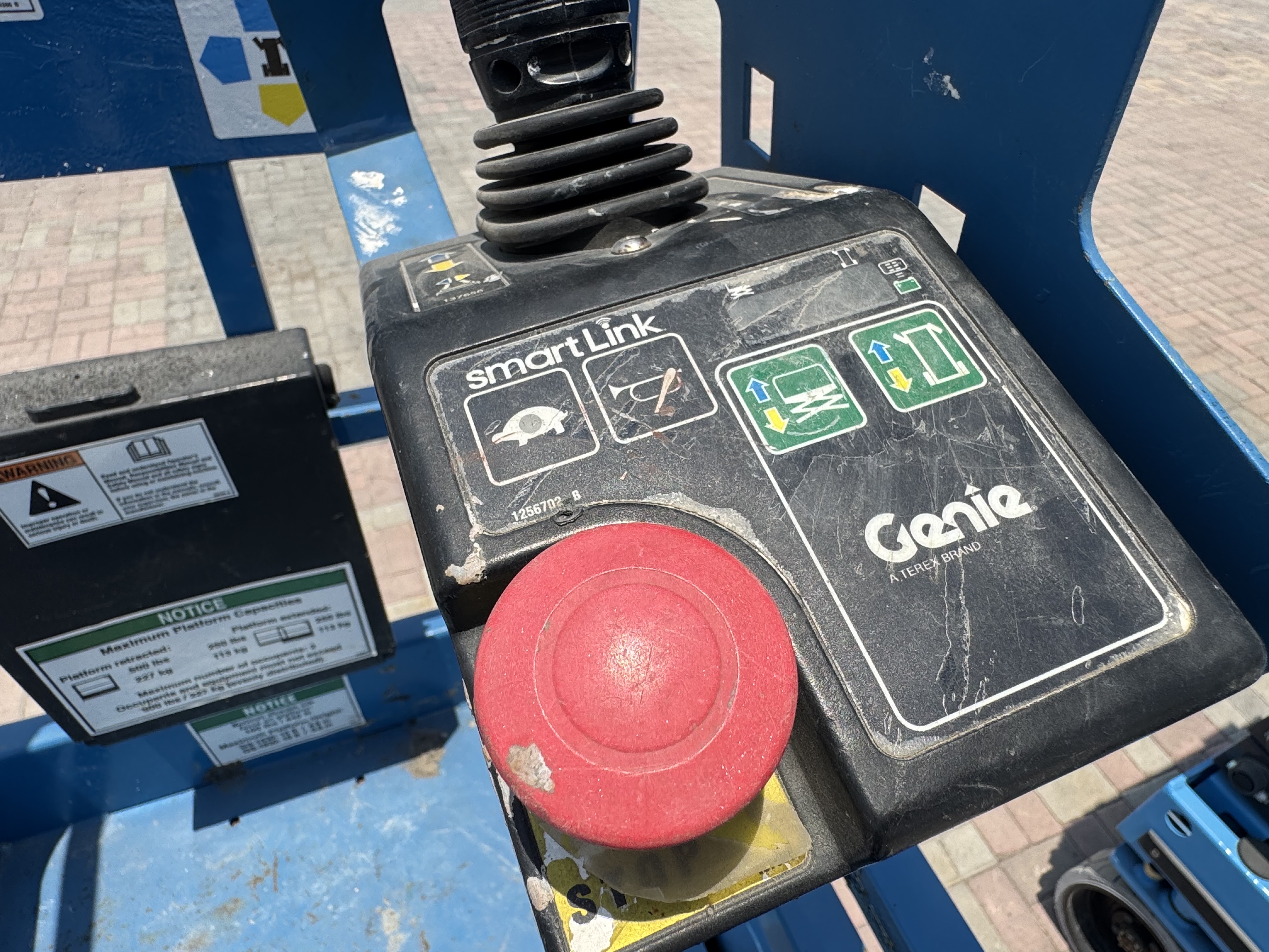 SLA-002-Genie-GS-1930-Scissor-lifts-inspection-Cabin-Platform-control-1