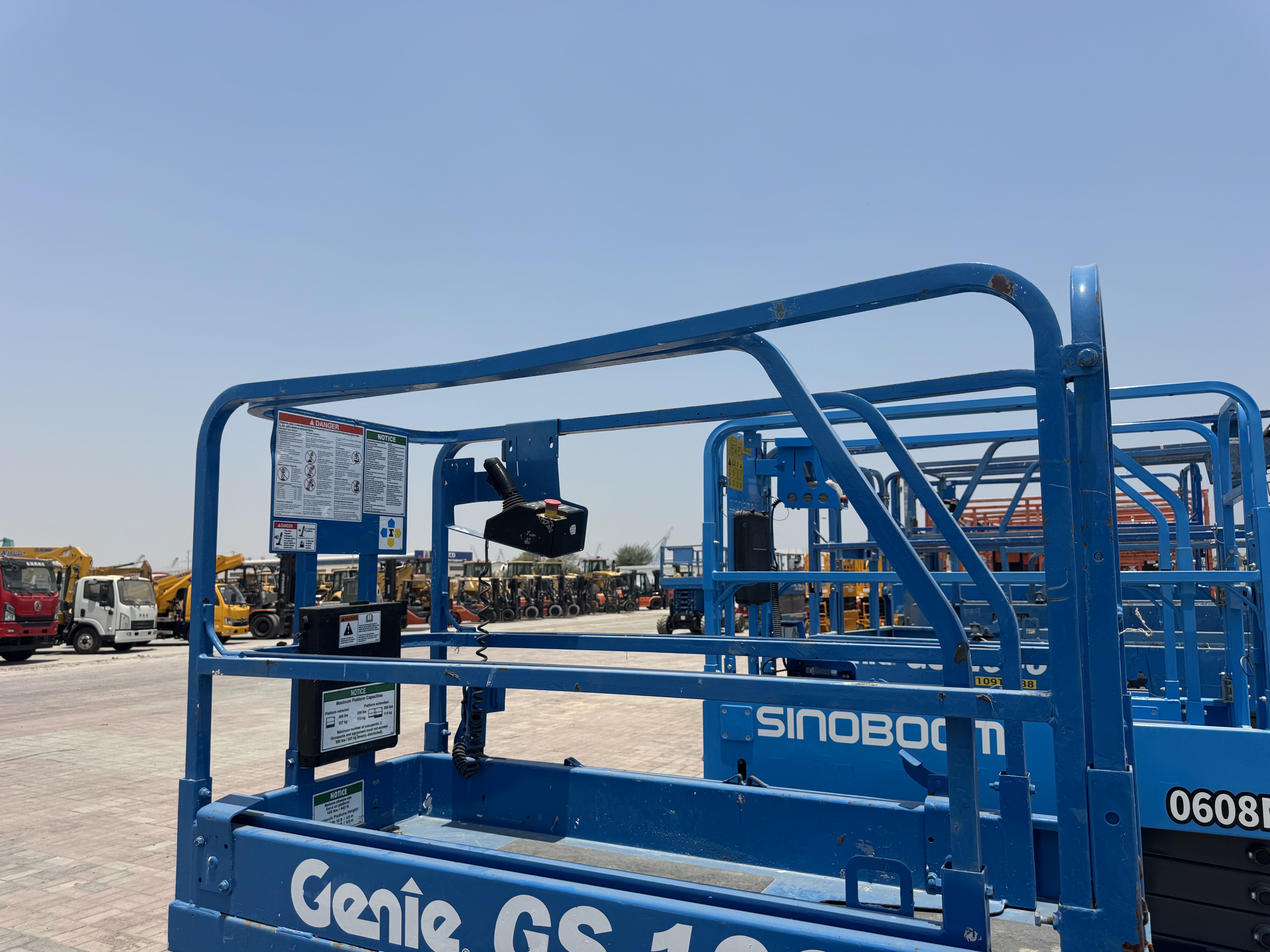 SLA-002-Genie-GS-1930-Scissor-lifts-inspection-Structure-Guard-rail-1