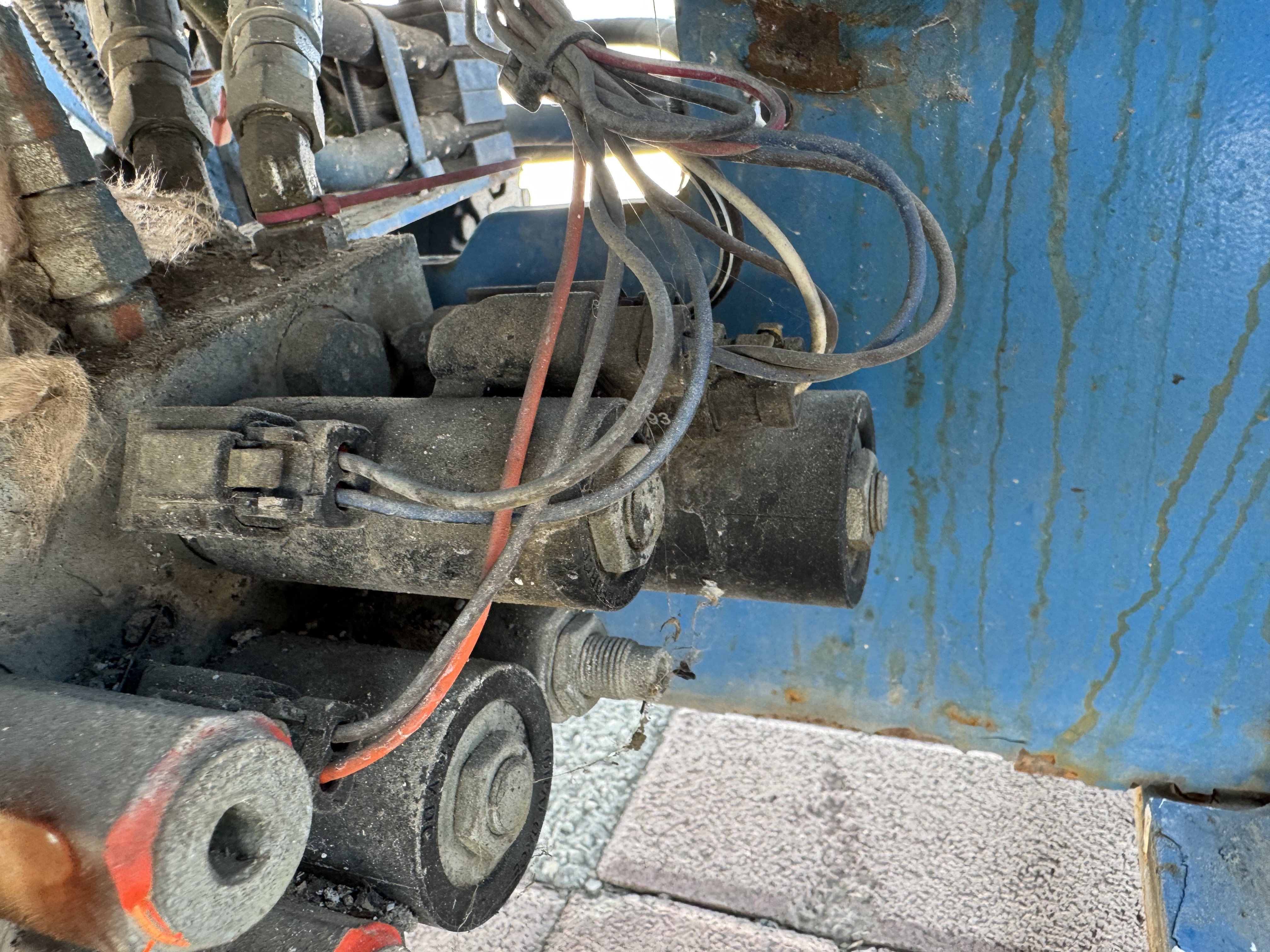 SLA-002-Genie-GS-1930-Scissor-lifts-inspection-Electronics-Main-harness-1