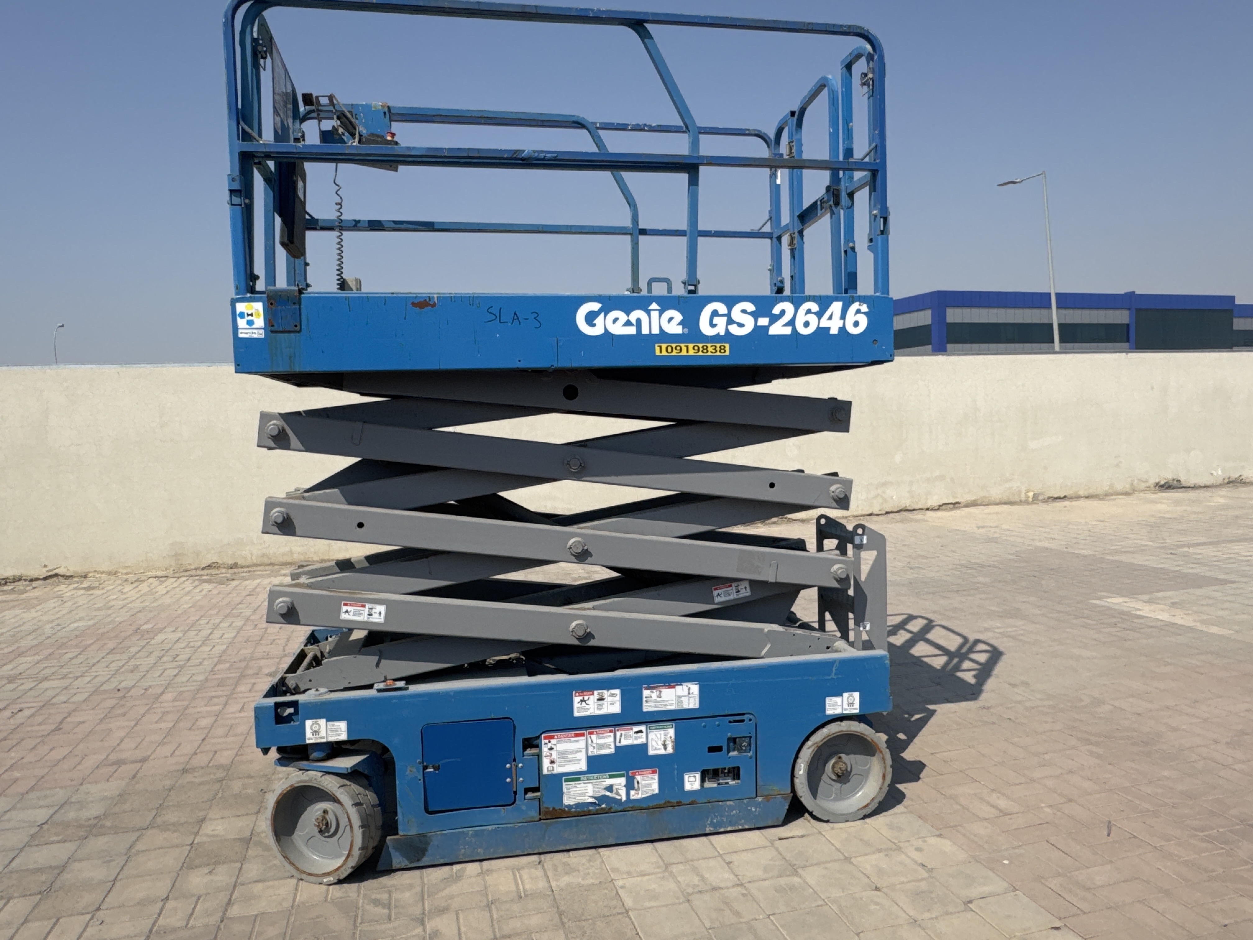 SLA-003-Genie-GS-2646-Scissor-lifts-inspection-Structure-Paint-1