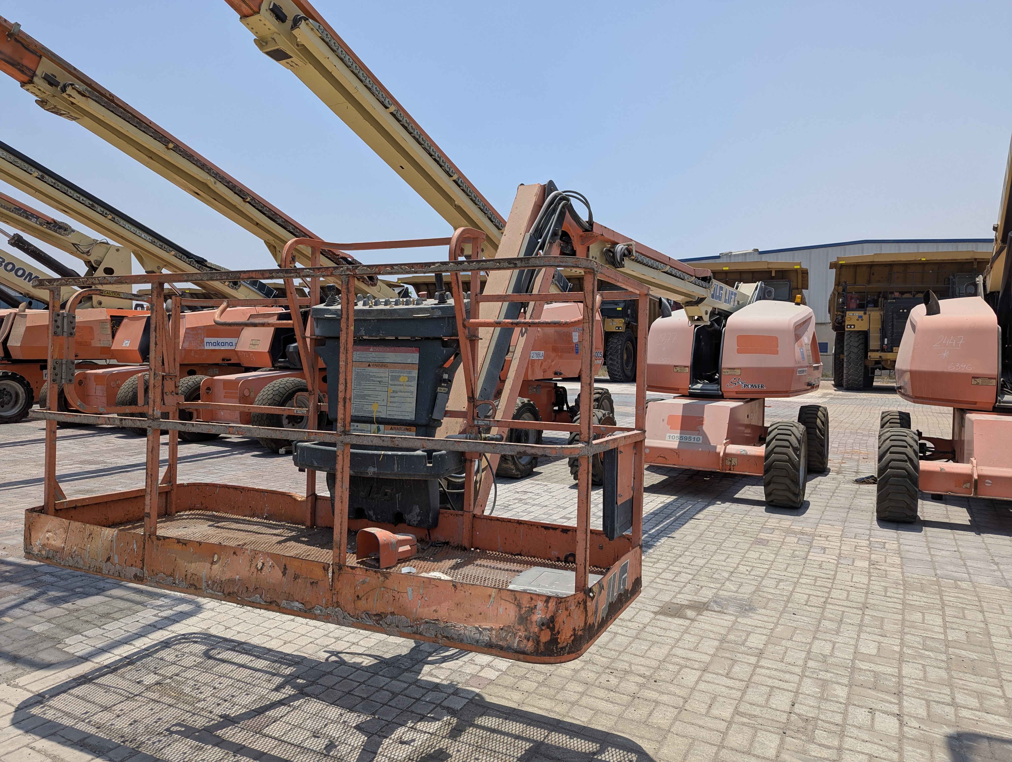 BLA-007-جي-إل-جي-460SJ-رافعات-ذراع-فحص-الهيكل-الدرابزين-1