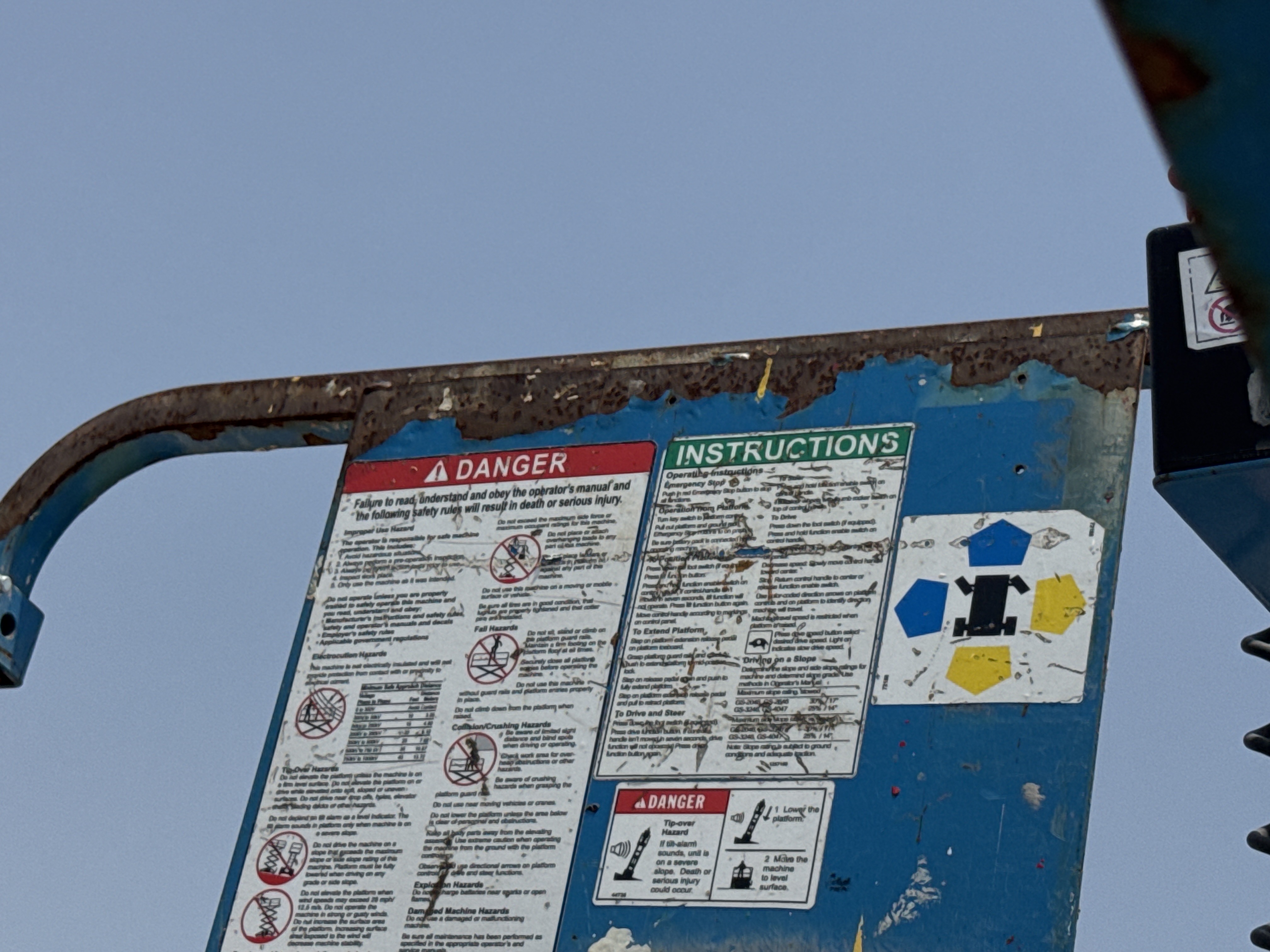 SLA-007-Genie-GS-4047-Scissor-lifts-inspection-Structure-Paint-1