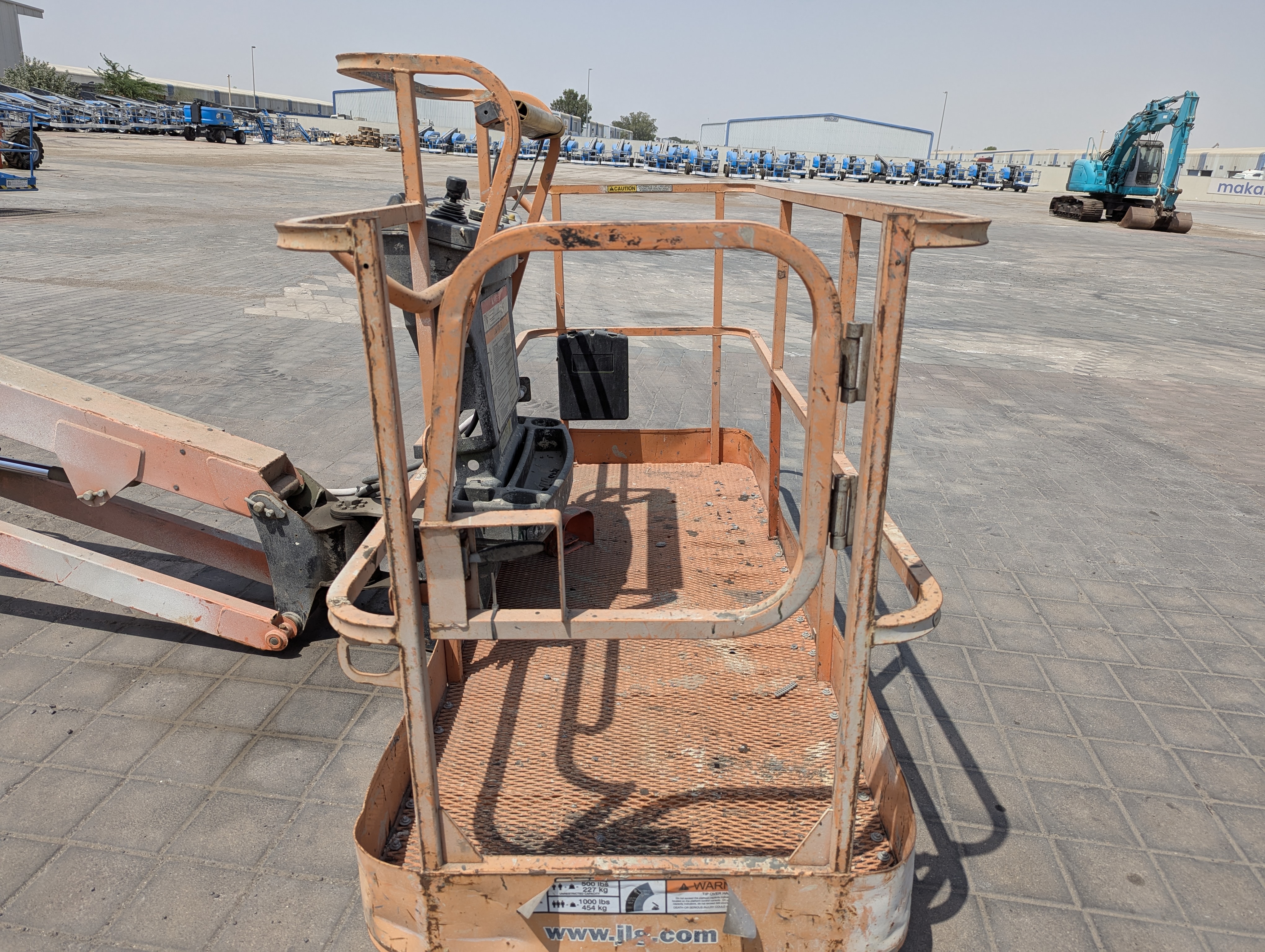 BLA-008-جي-إل-جي-460SJ-رافعات-ذراع-فحص-الهيكل-الدرابزين-1