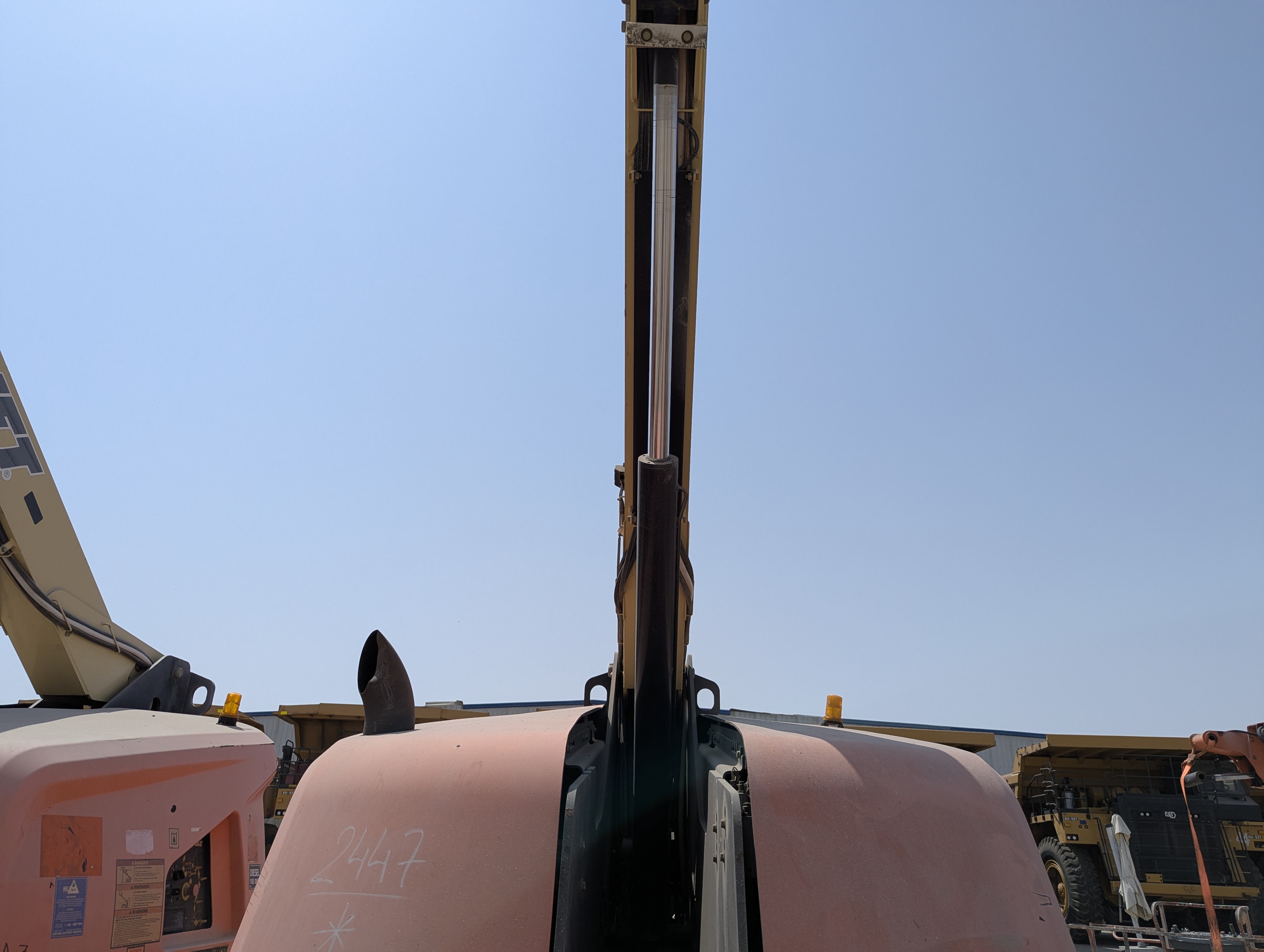 BLA-008-جي-إل-جي-460SJ-رافعات-ذراع-فحص-الهيكل-أسطوانة-رفع-الذراع-1