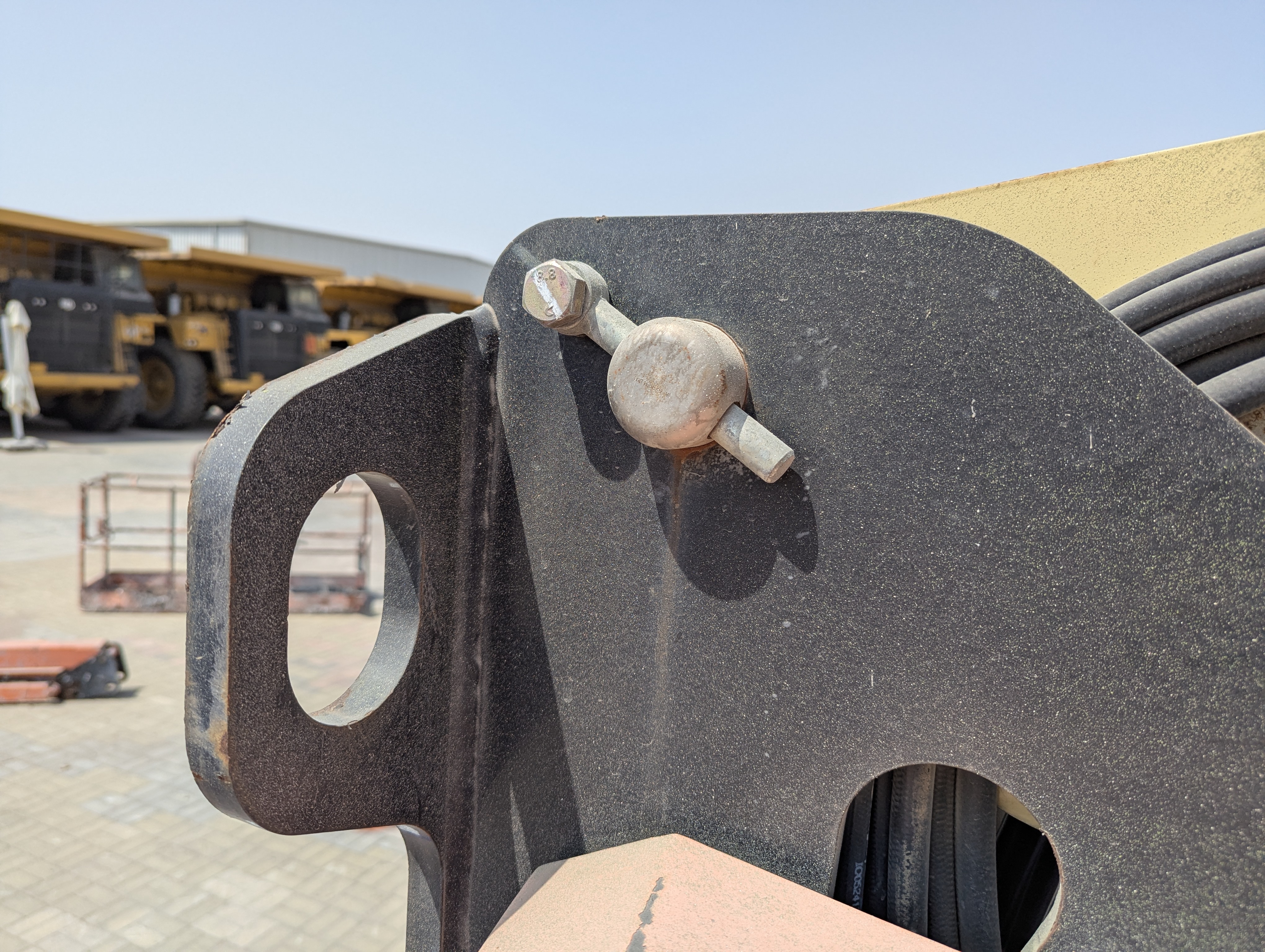 BLA-008-جي-إل-جي-460SJ-رافعات-ذراع-فحص-الهيكل-دبوس-وبطانات-قاعدة-الذراع-1