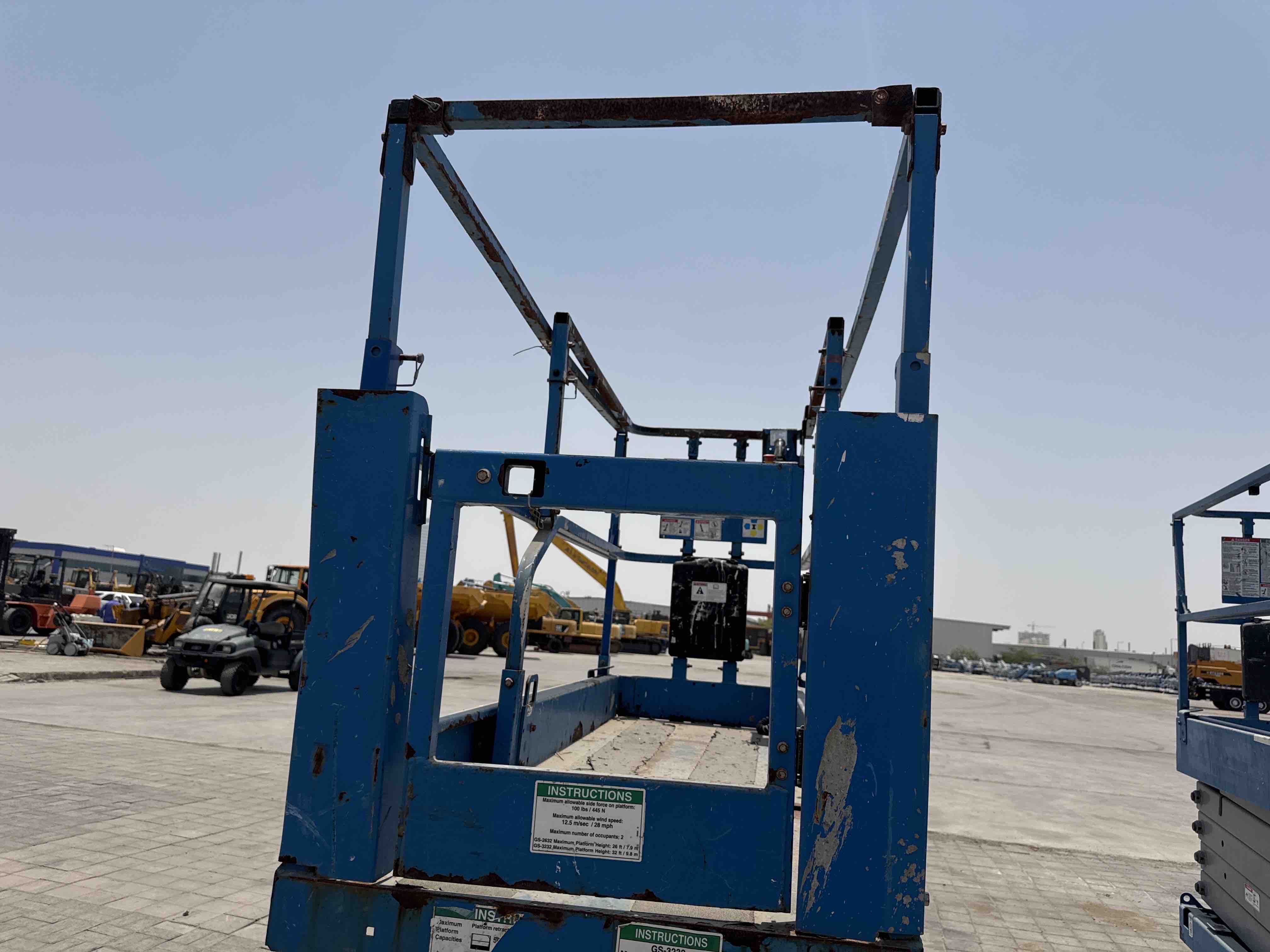 SLA-004-Genie-GS-3232-Scissor-lifts-inspection-Structure-Guard-rail-1