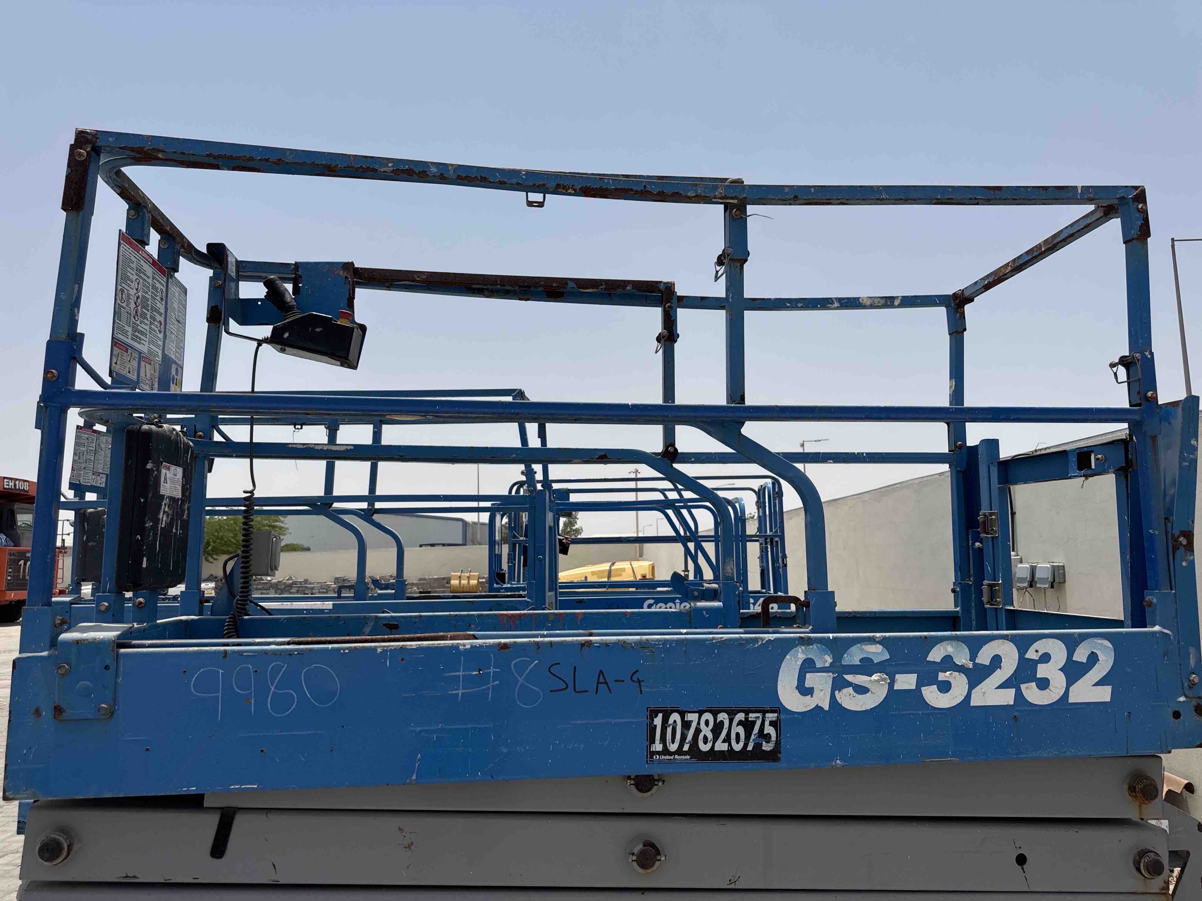 SLA-004-Genie-GS-3232-Scissor-lifts-inspection-Structure-Guard-rail-1