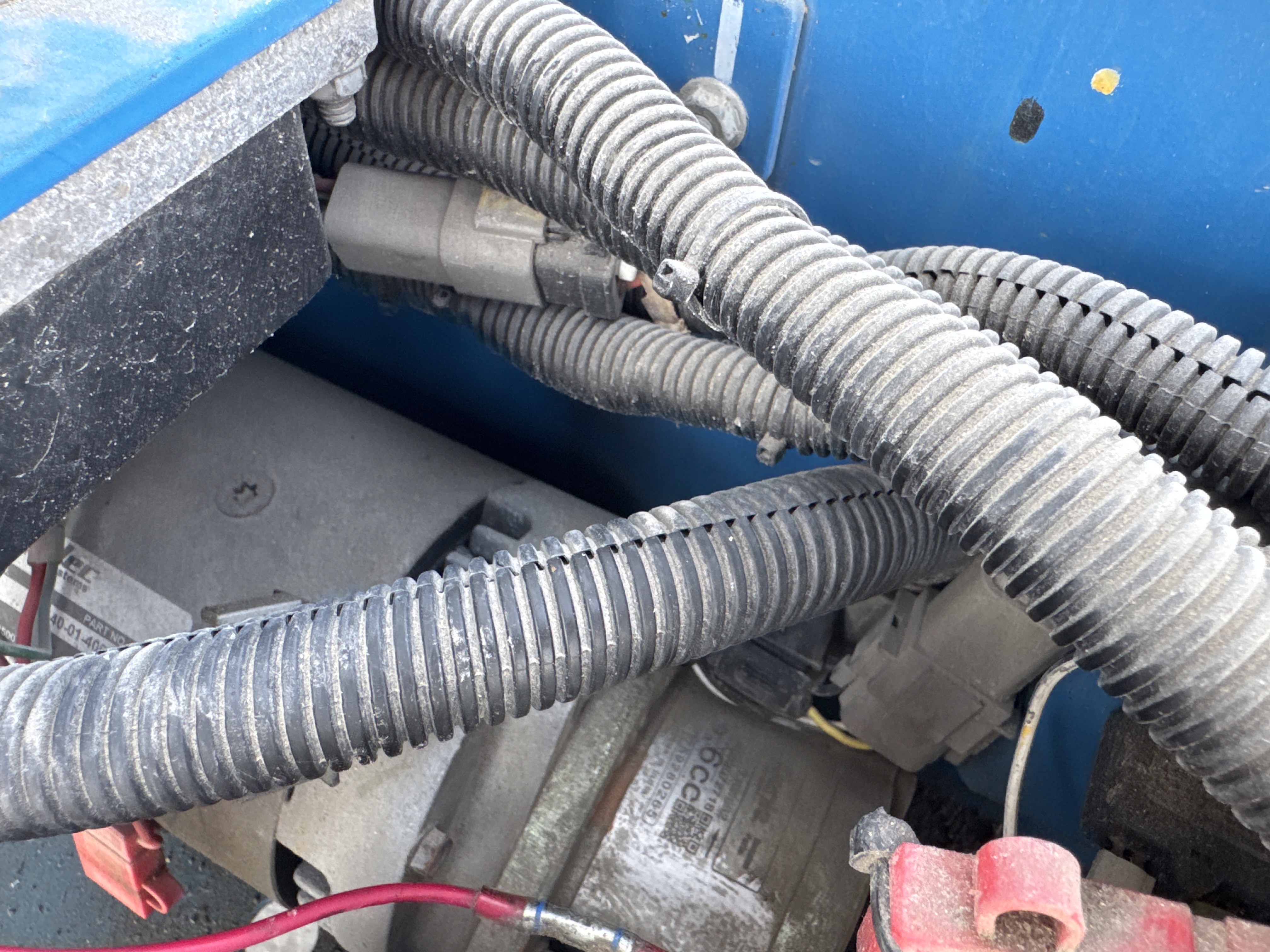 SLA-005-Genie-GS-3232-Scissor-lifts-inspection-Electronics-Main-harness-1
