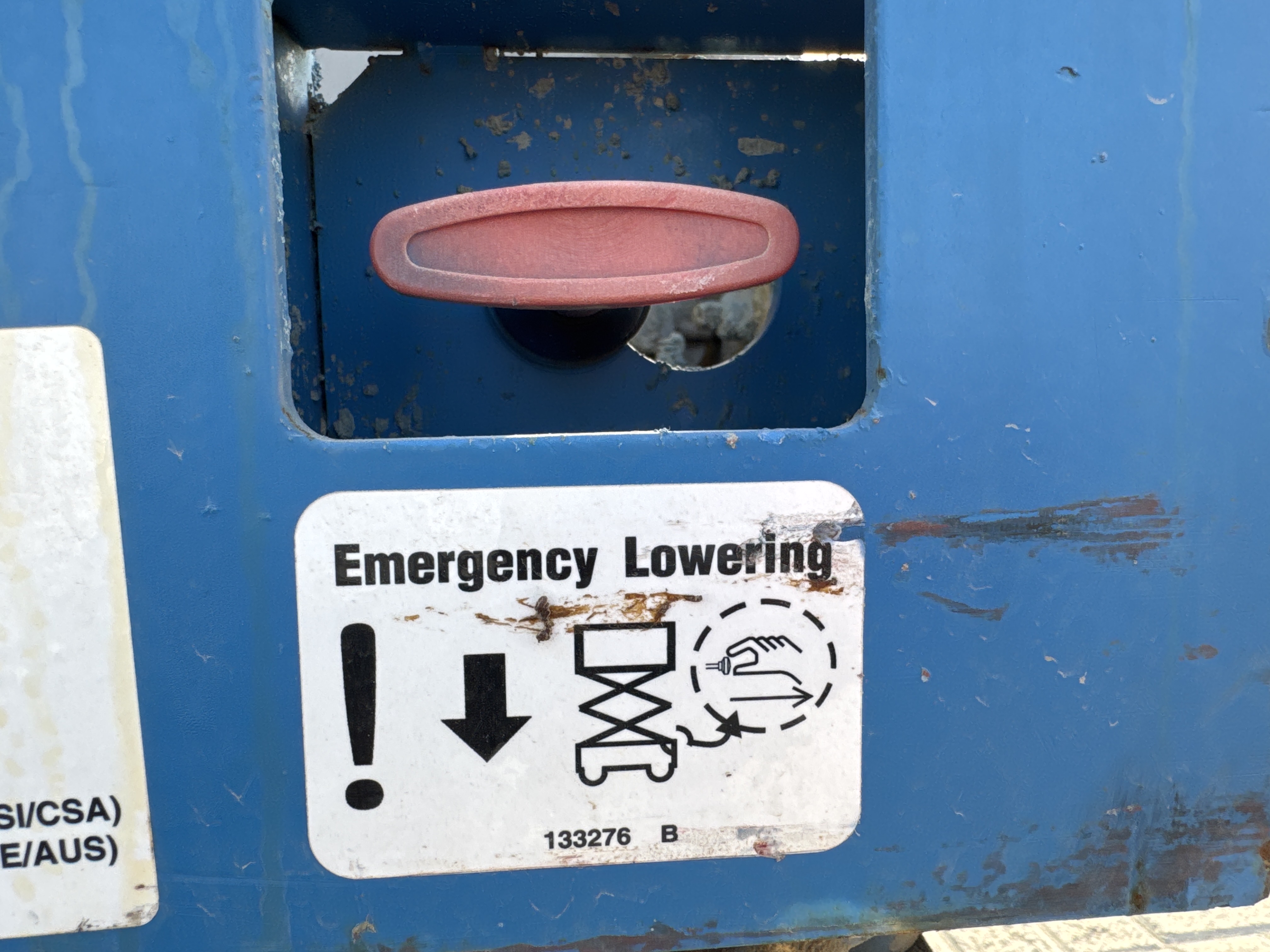 SLA-003-Genie-GS-2646-Scissor-lifts-inspection-Safety-Emergency-brake-1