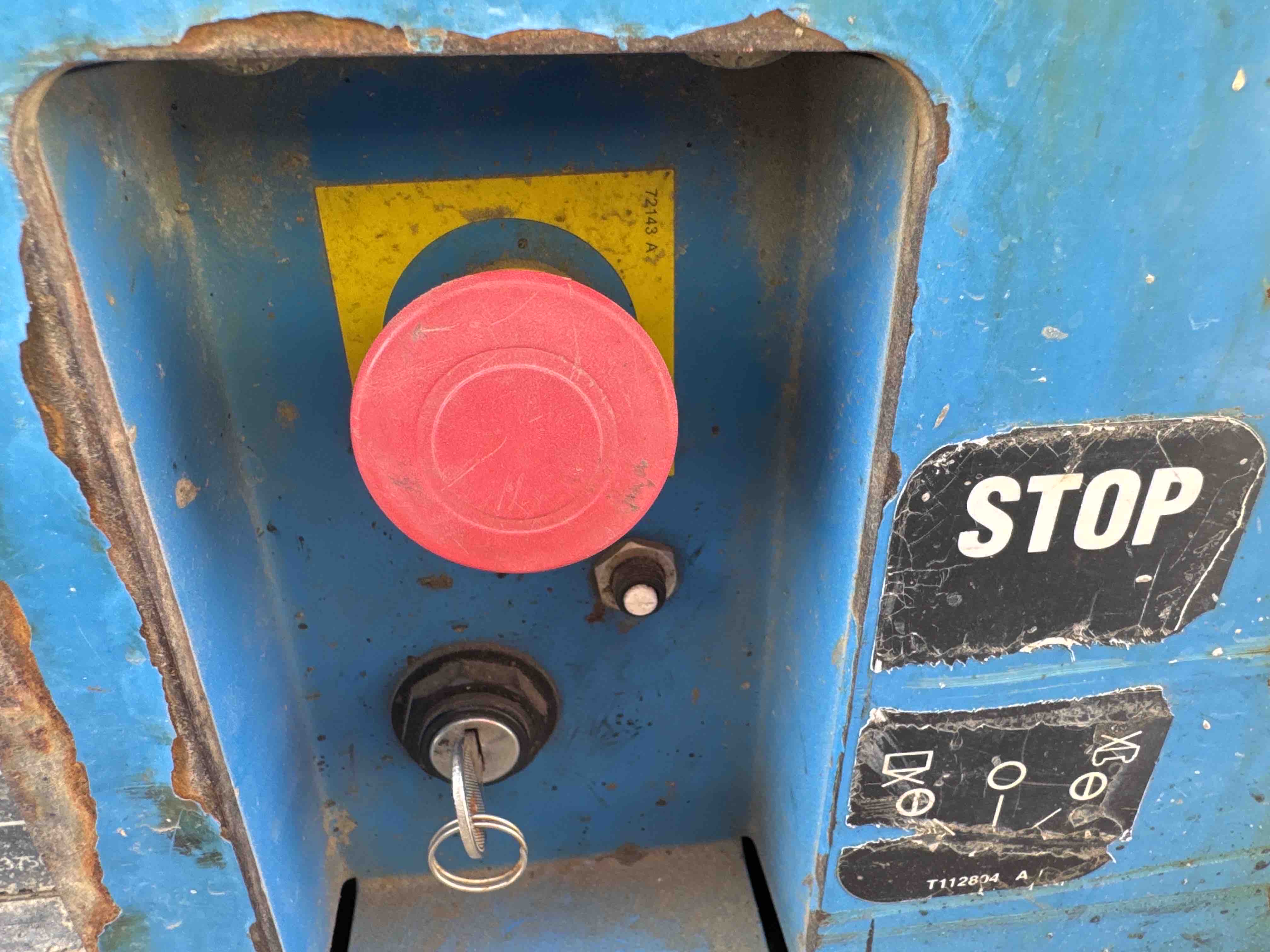 SLA-007-Genie-GS-4047-Scissor-lifts-inspection-Safety-Emergency-brake-1