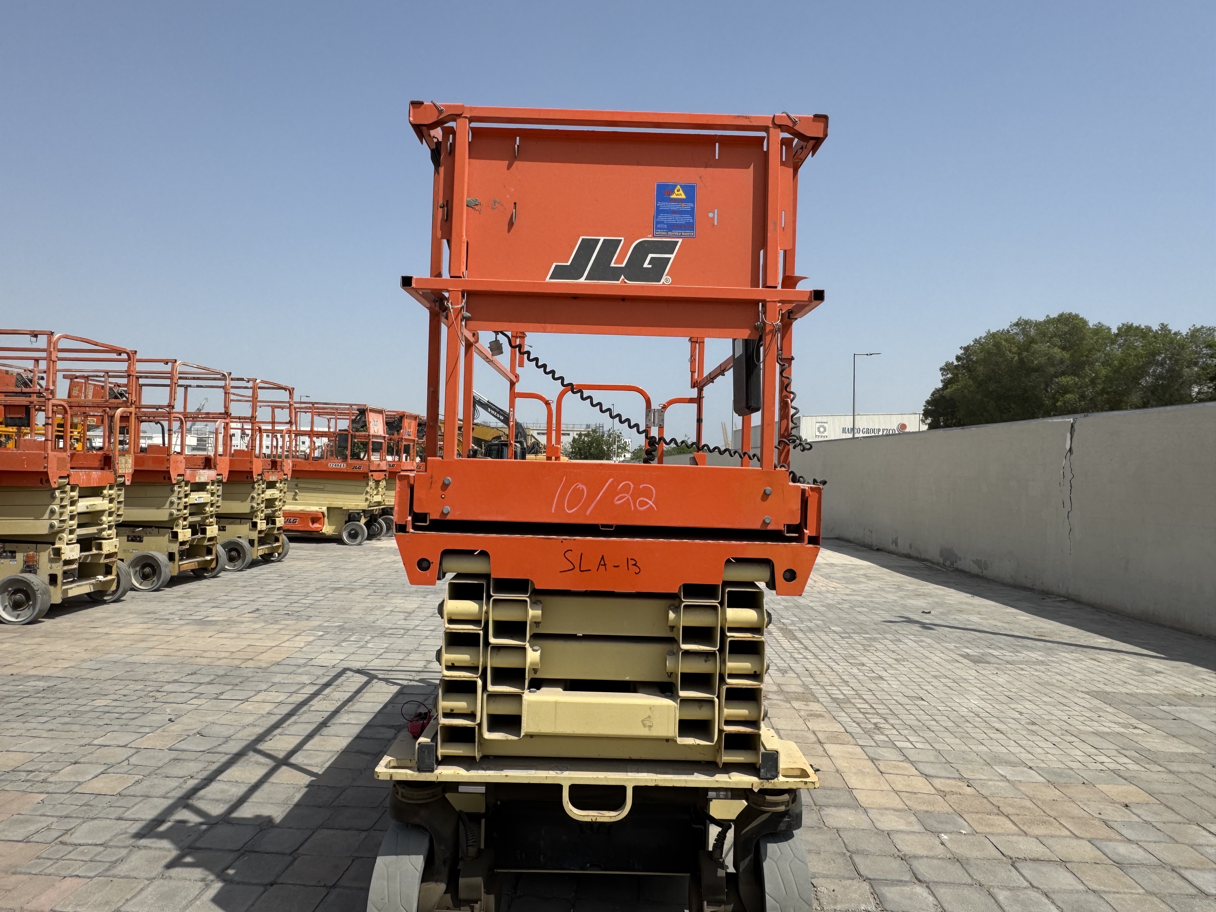 SLA-013-JLG-2646ES-Scissor-lifts-inspection-Structure-Paint-1