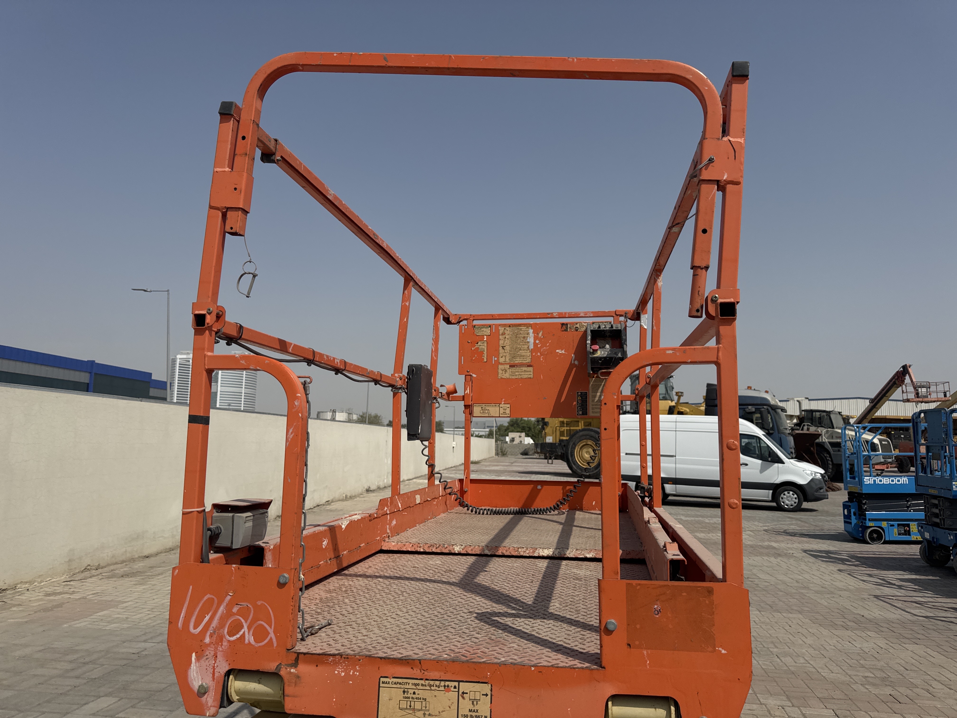 SLA-014-JLG-2646ES-Scissor-lifts-inspection-Structure-Guard-rail-1