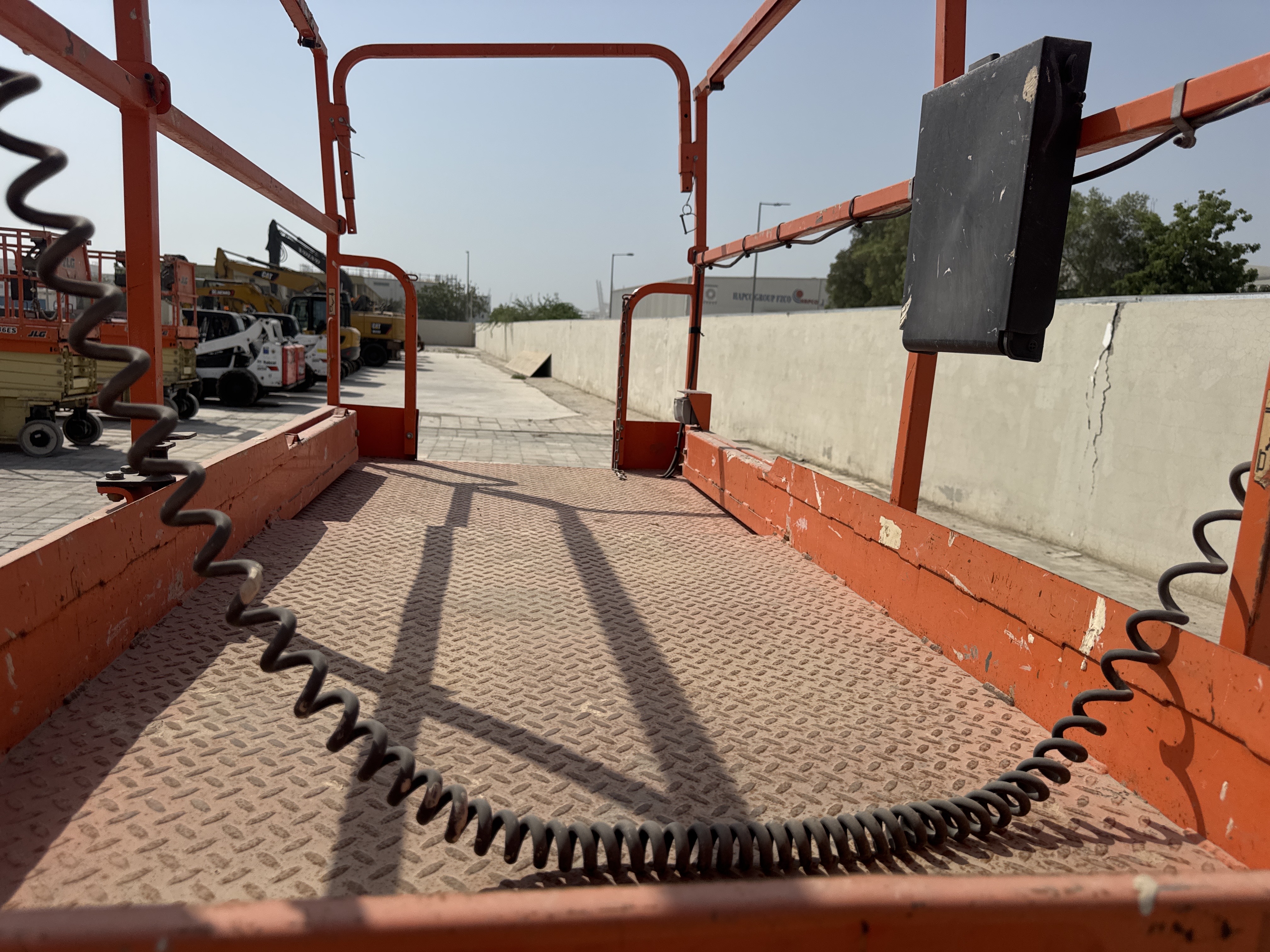 SLA-014-JLG-2646ES-Scissor-lifts-inspection-Structure-Platform-1