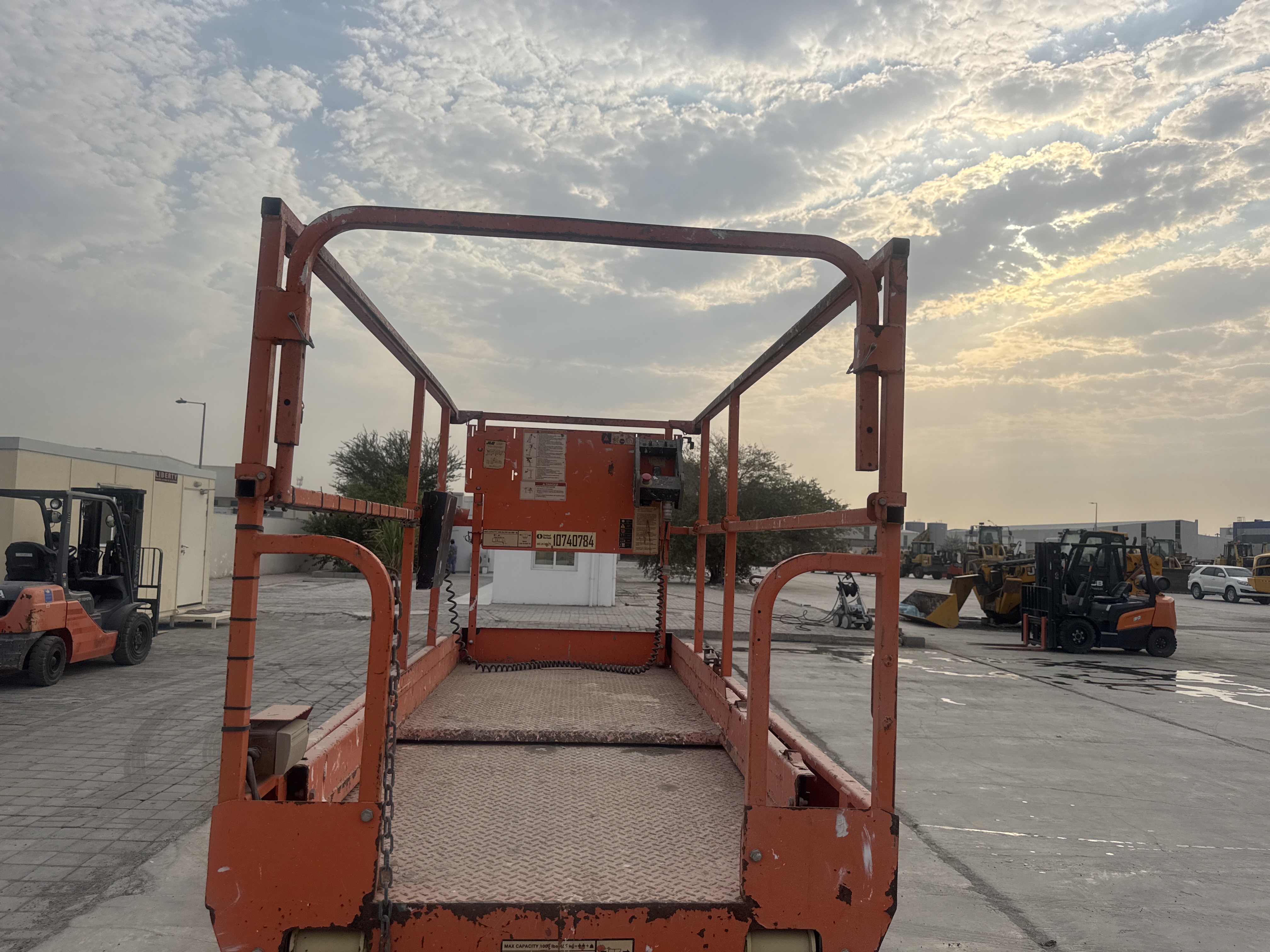 SLA-015-JLG-2646ES-Scissor-lifts-inspection-Structure-Platform-1