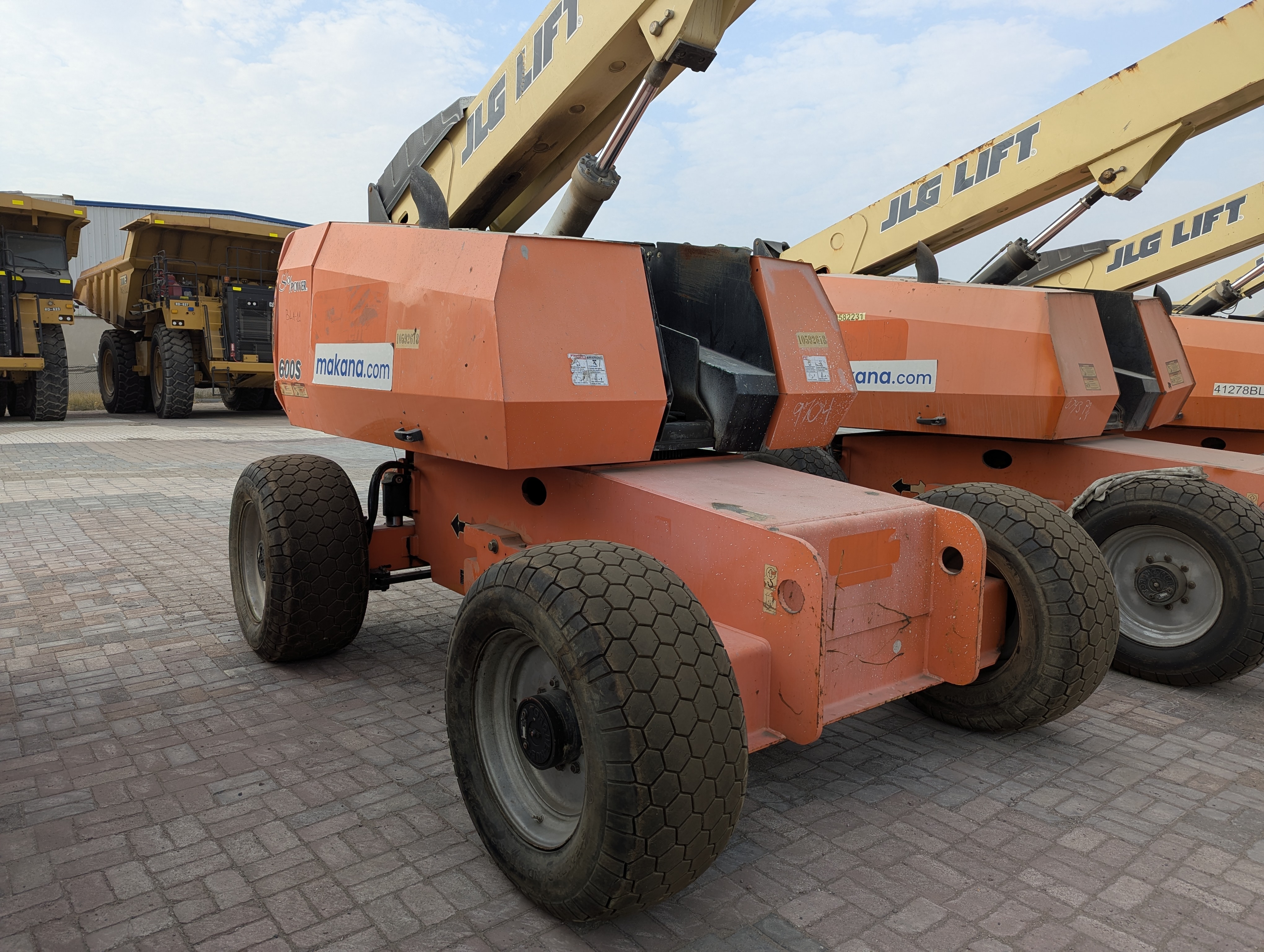BLA-011-جي-إل-جي-600S-رافعات-ذراع-فحص-الهيكل-الصبغ-1