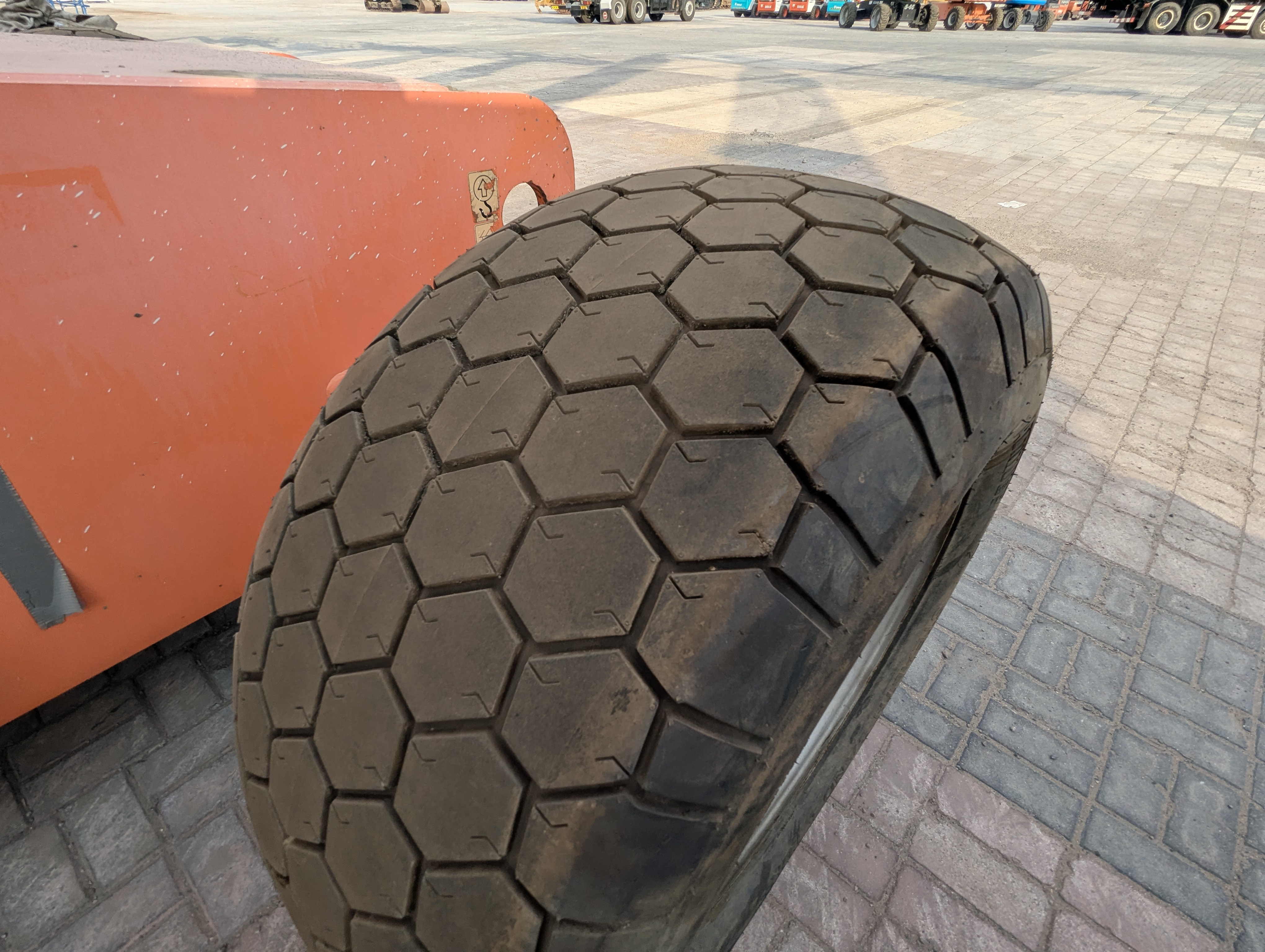 BLA-011-جي-إل-جي-600S-رافعات-ذراع-فحص-الهيكل-الإطار-الأمامي-الأيمن-/-محور-العجلة---الحالة-1