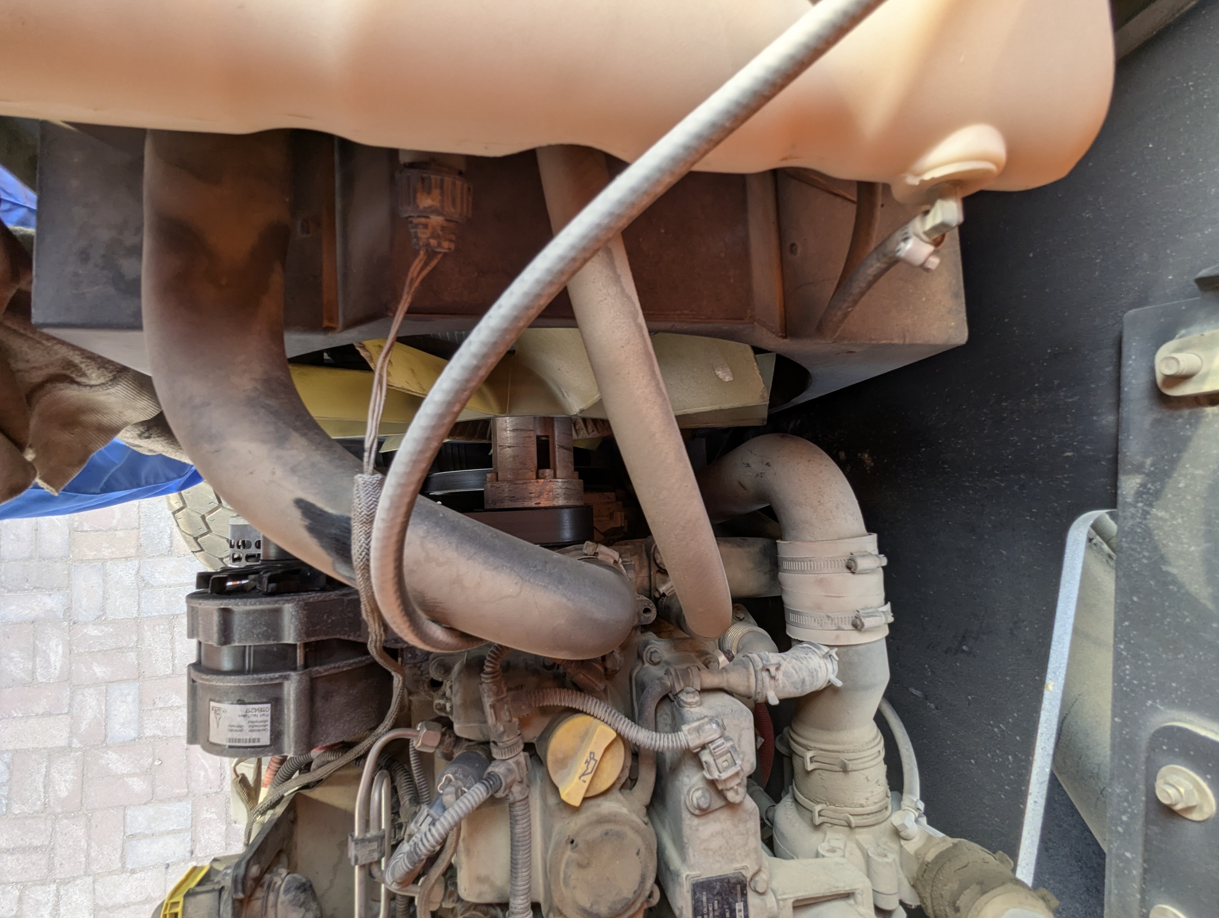 BLA-011-جي-إل-جي-600S-رافعات-ذراع-فحص-المحرك-نظام-سحب-الهواء-1