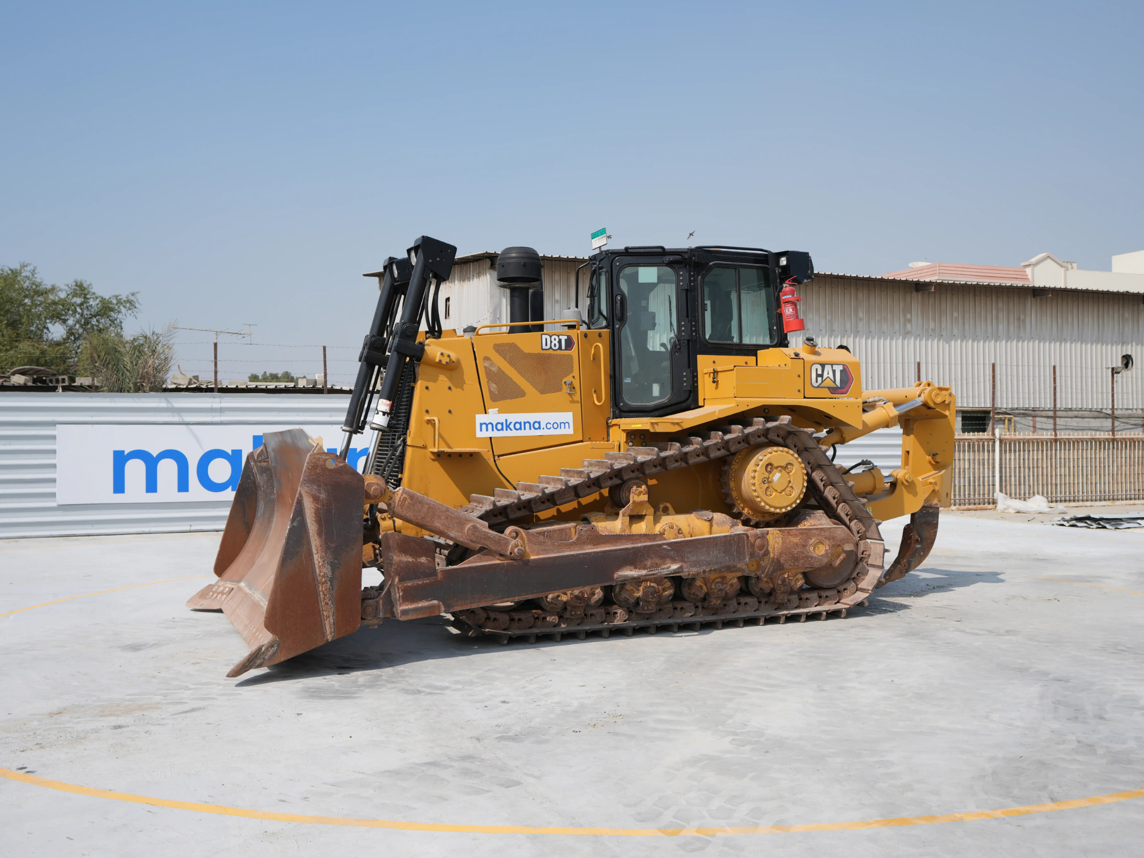 Product-Cat D8T crawler dozer-exterior