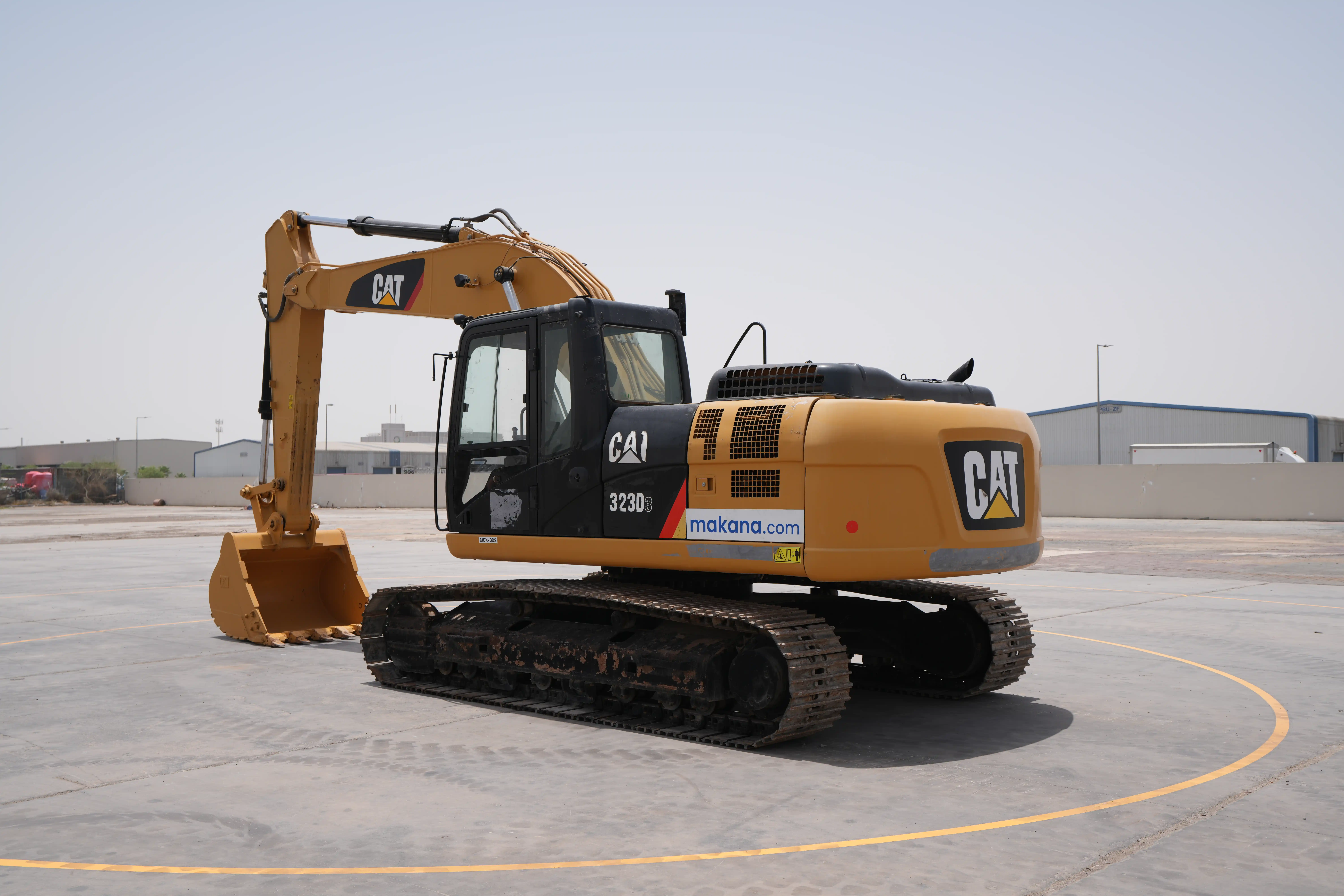 Product-Cat 323D3 medium excavator-exterior