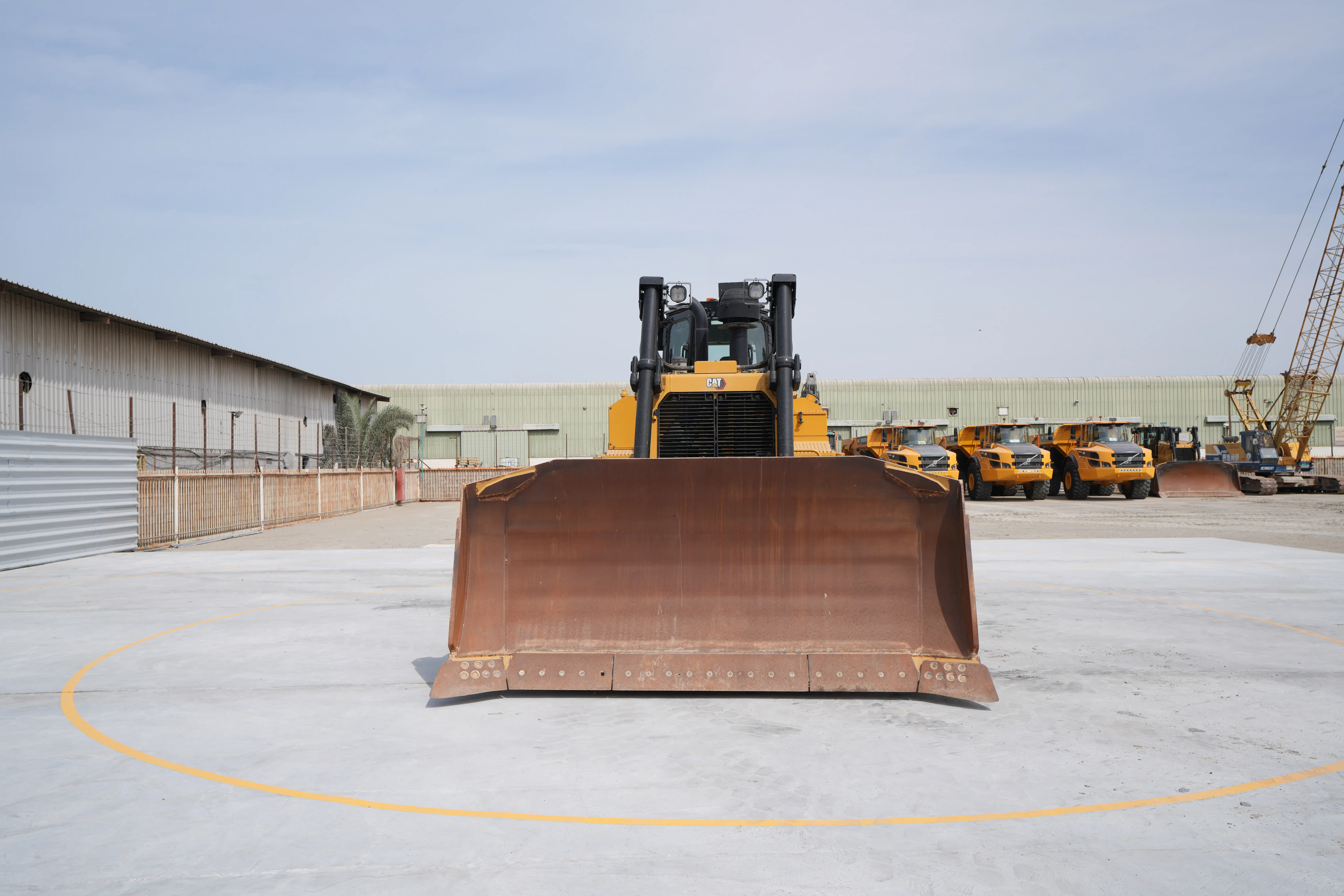 CDB-001-Cat-D8T-crawler-dozer-exterior-front-view