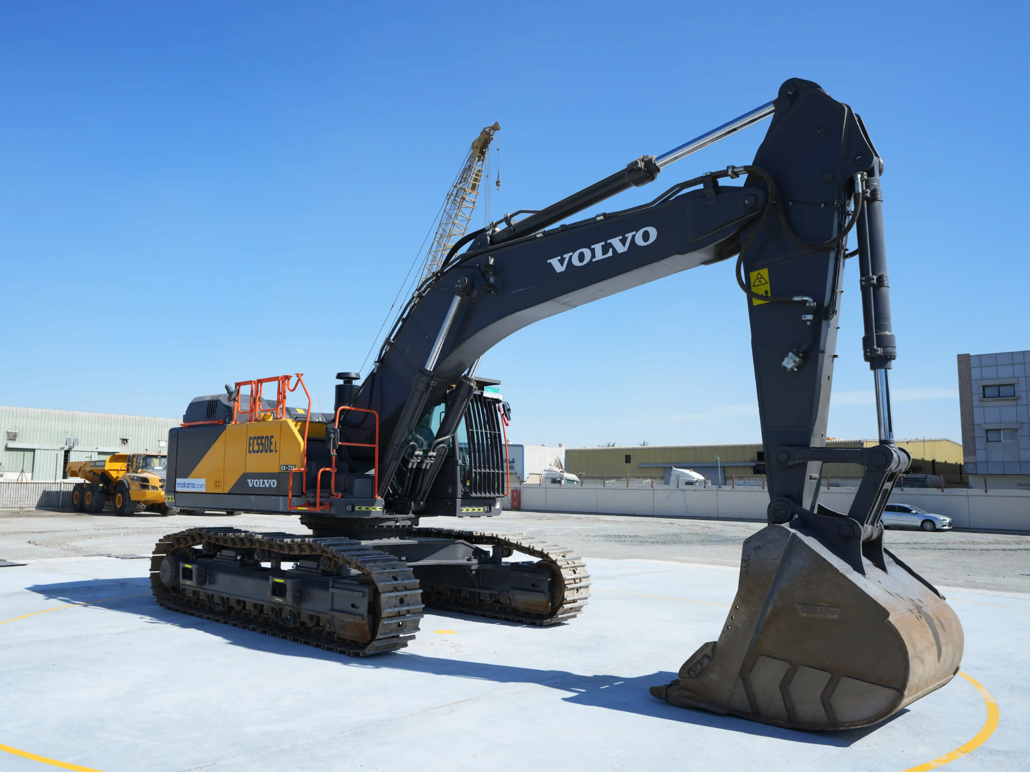 Product-Volvo EC550EL large excavator-exterior