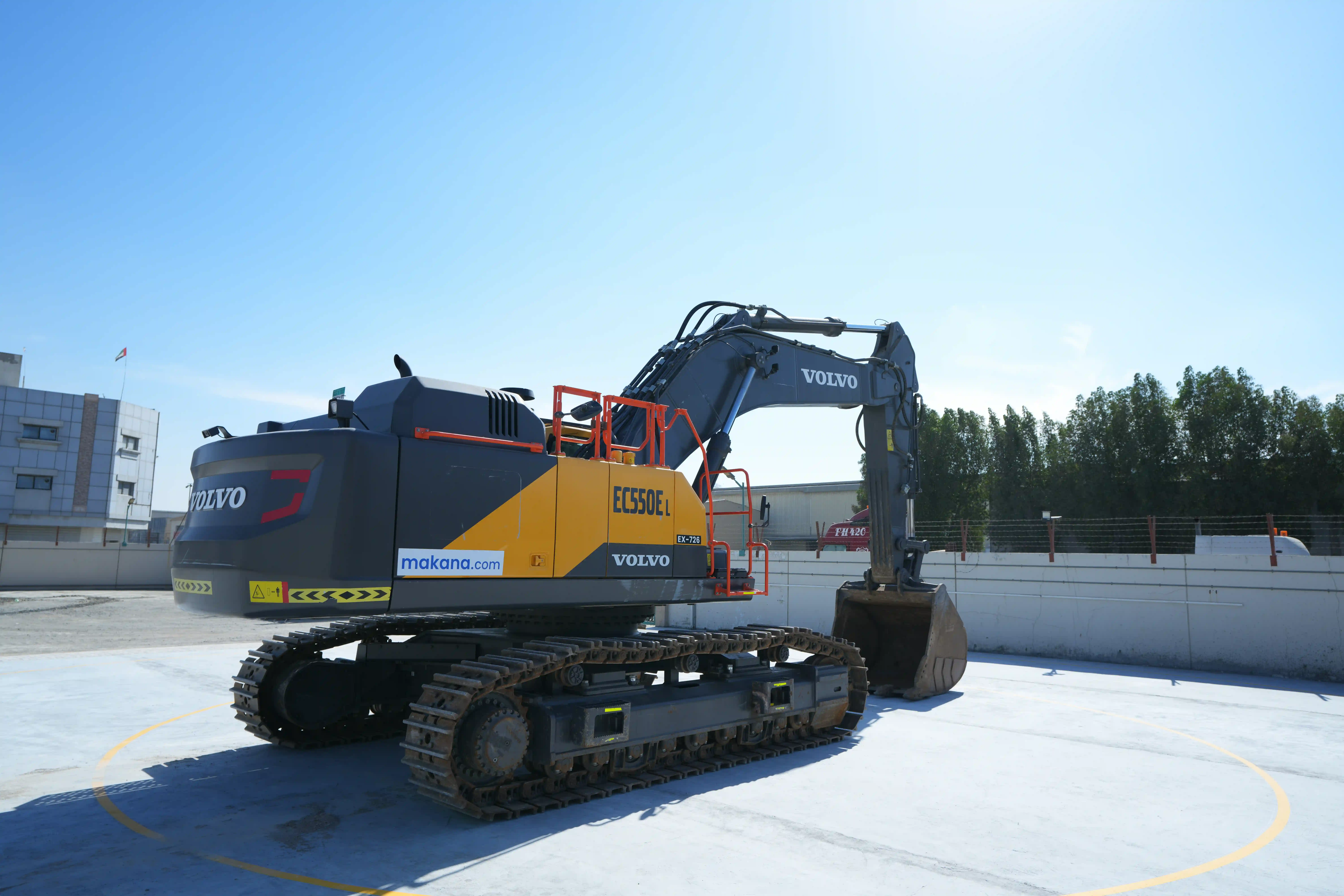 LEX-001-Volvo-EC550EL-large-excavator-exterior-rear-right-side-view