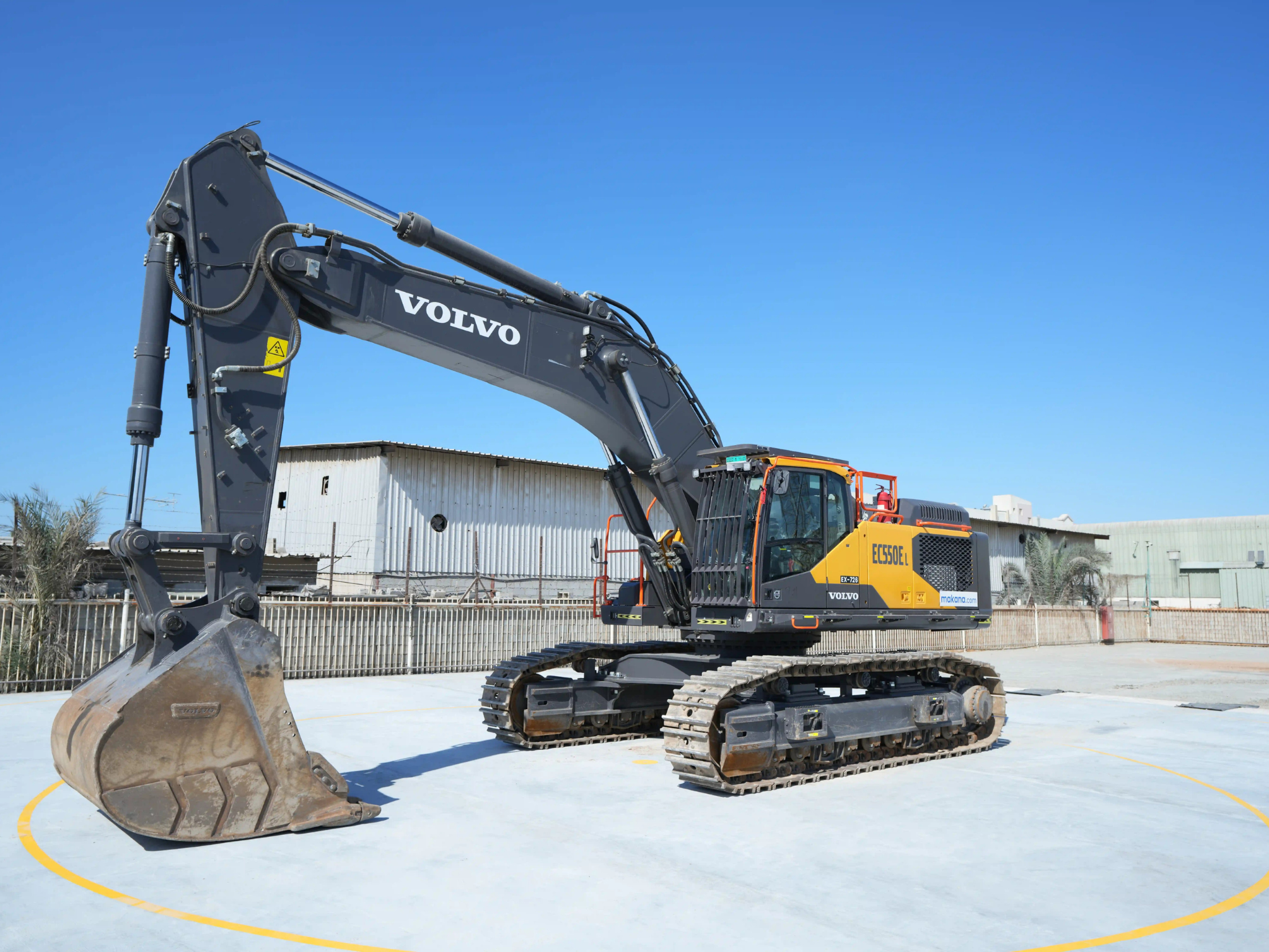 Product-Volvo EC550EL large excavator-exterior