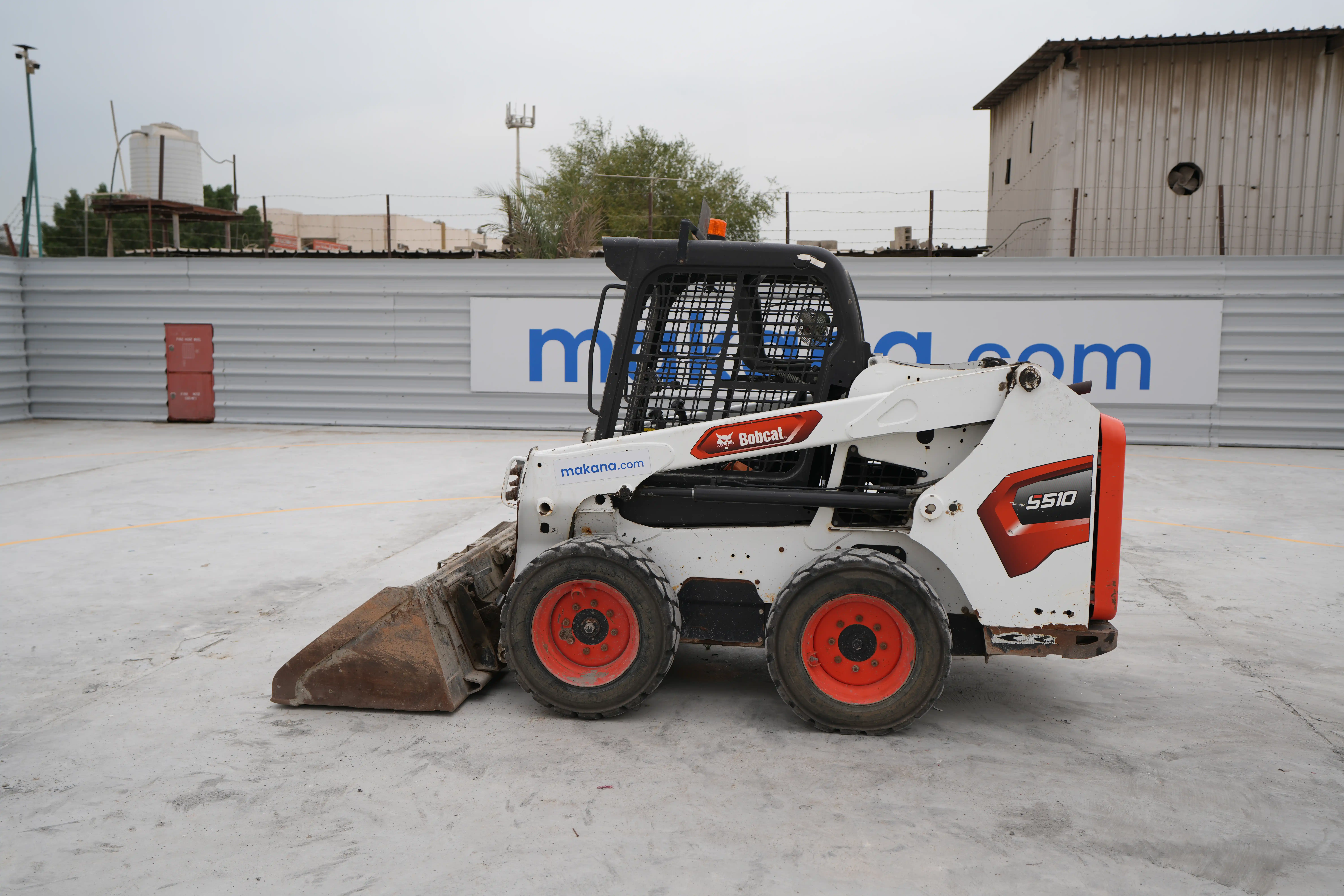 SSL-001-Bobcat-S510-skid-steer-loader-exterior-left-side-view