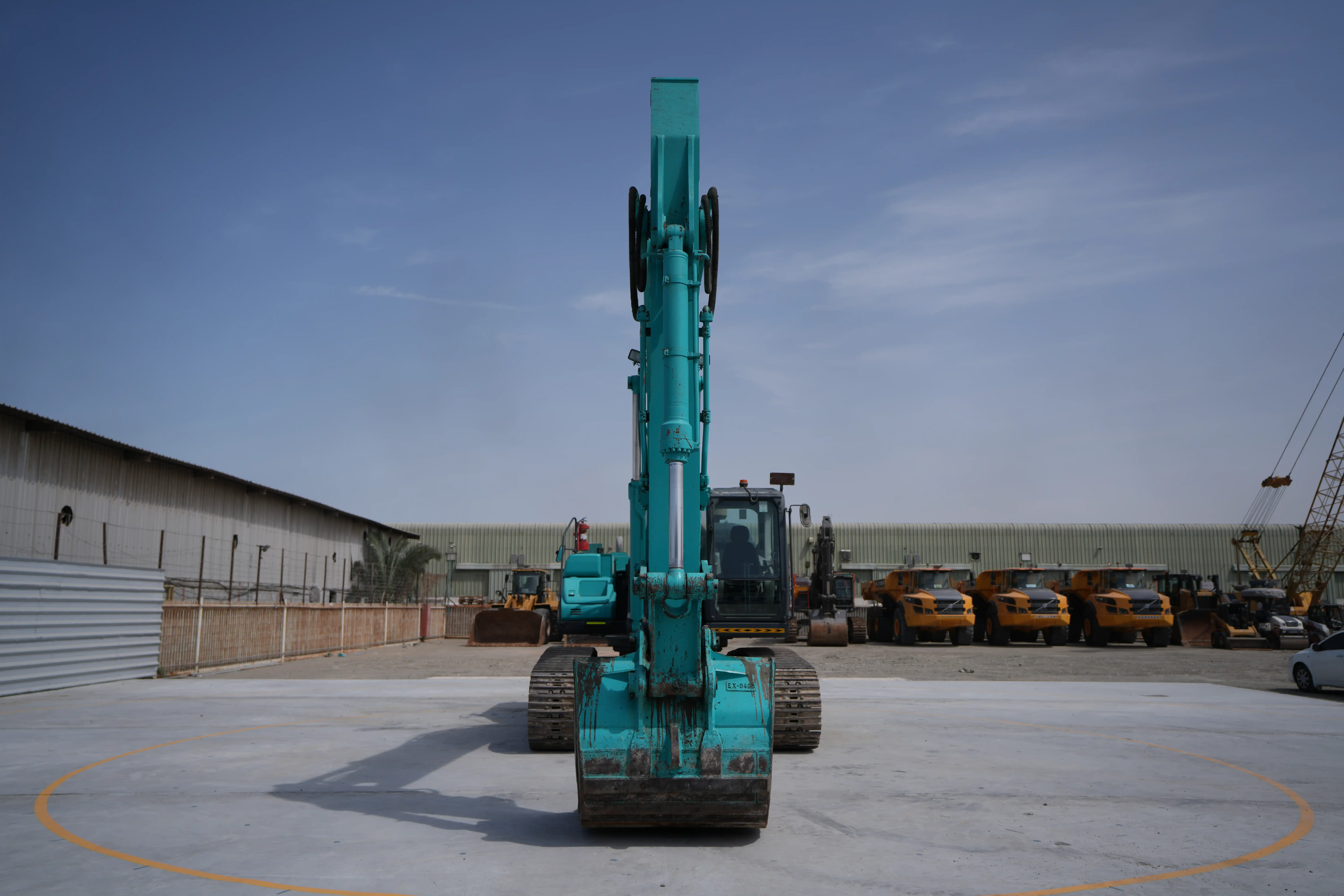 MDX-003-Kobelco-SK350LC-10-medium-excavator-exterior-front-view