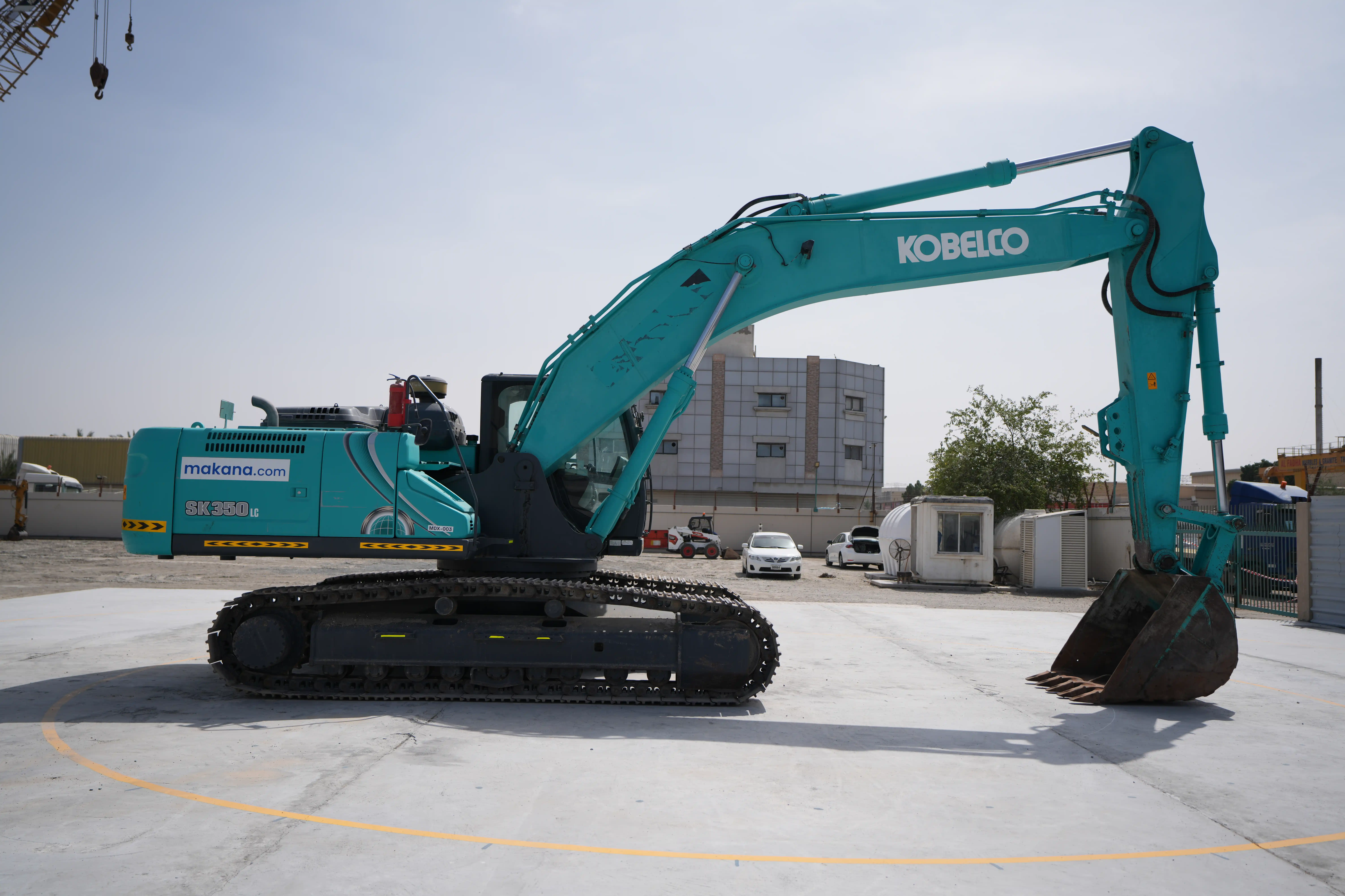 MDX-003-Kobelco-SK350LC-10-medium-excavator-exterior-right-side-view