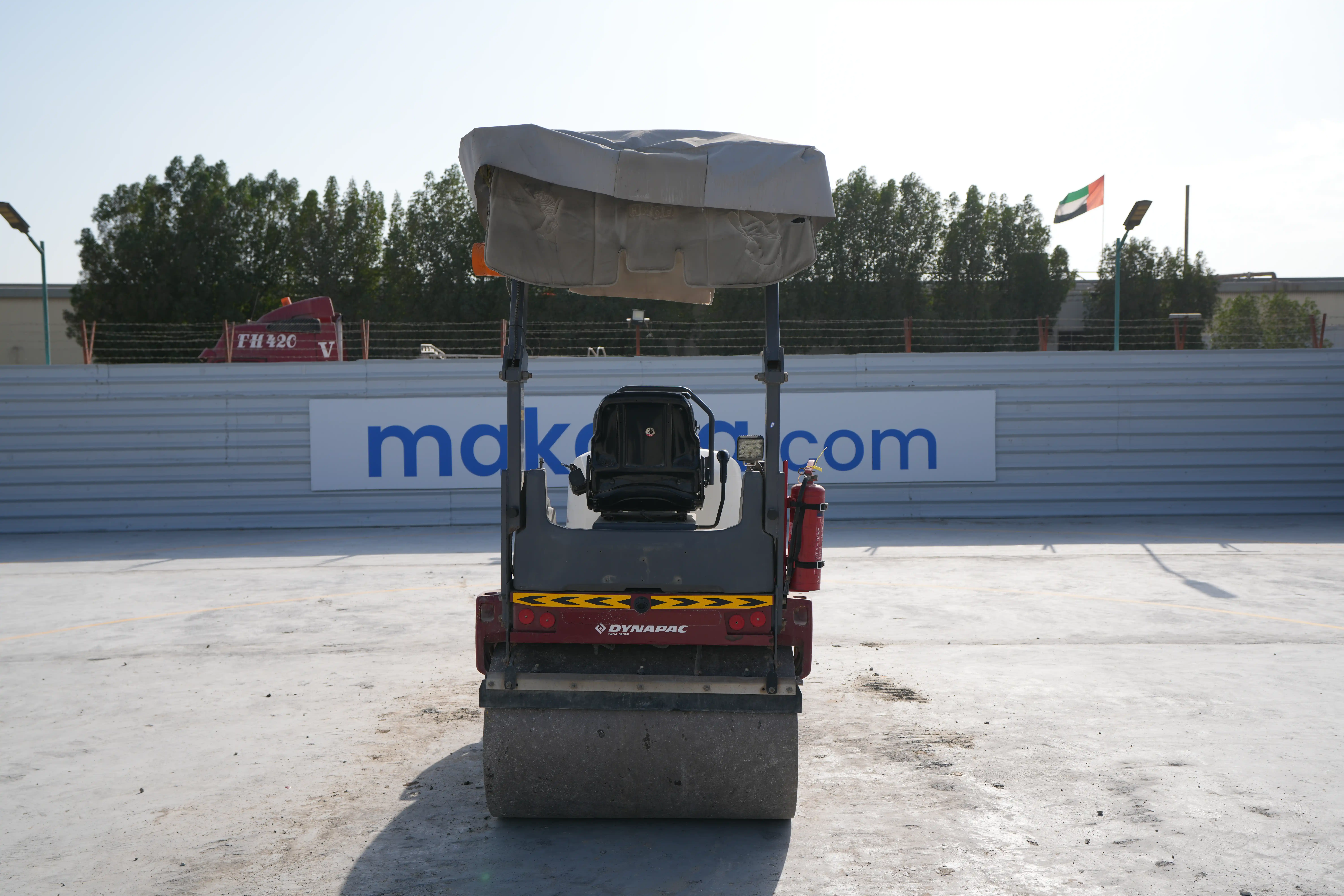SRC-001-Dynapac-CC1200-VI-tandem-roller-exterior-rear-view