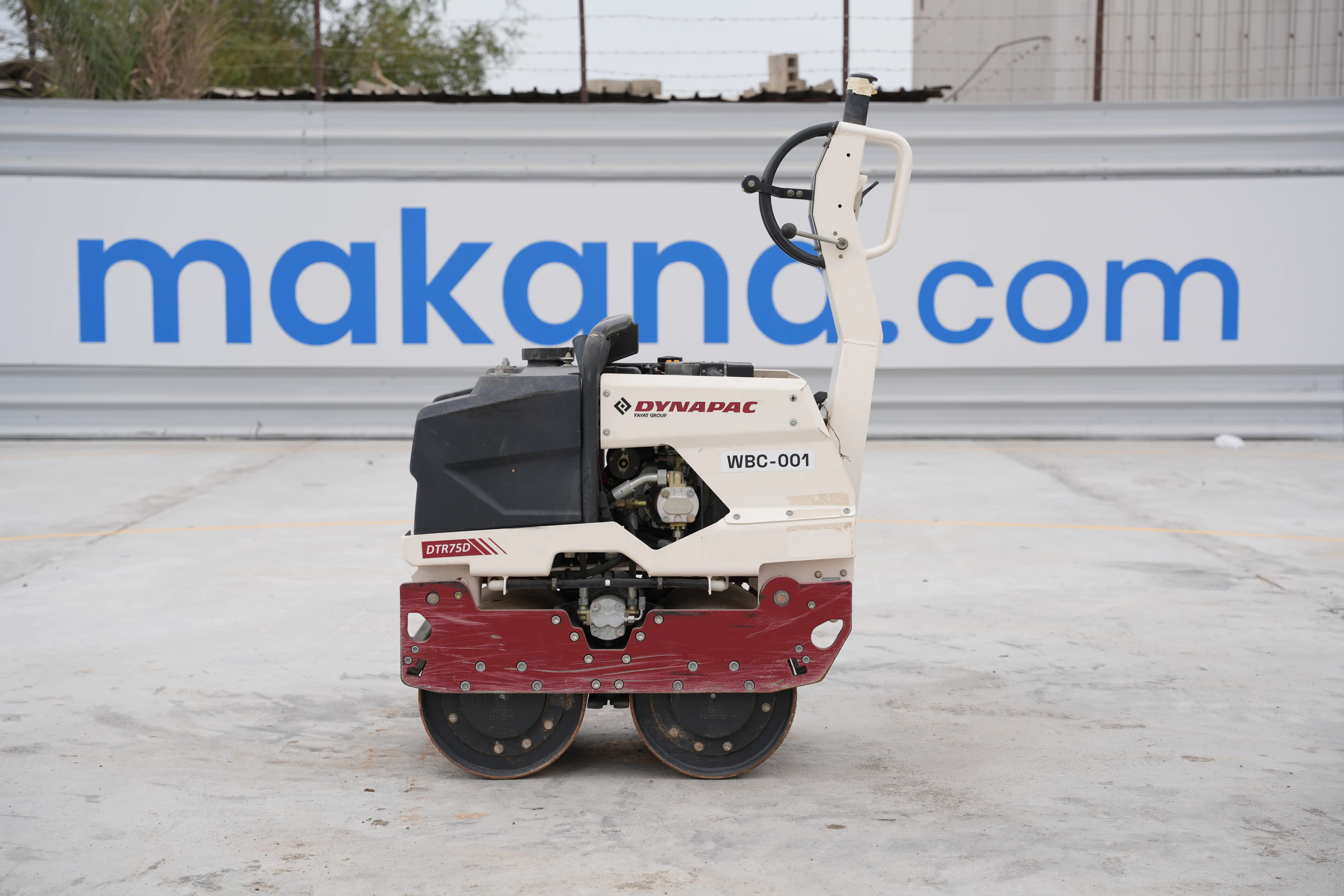 WBC-001-Dynapac-DTR75D-walk-behind-compactor-exterior-left-side-view