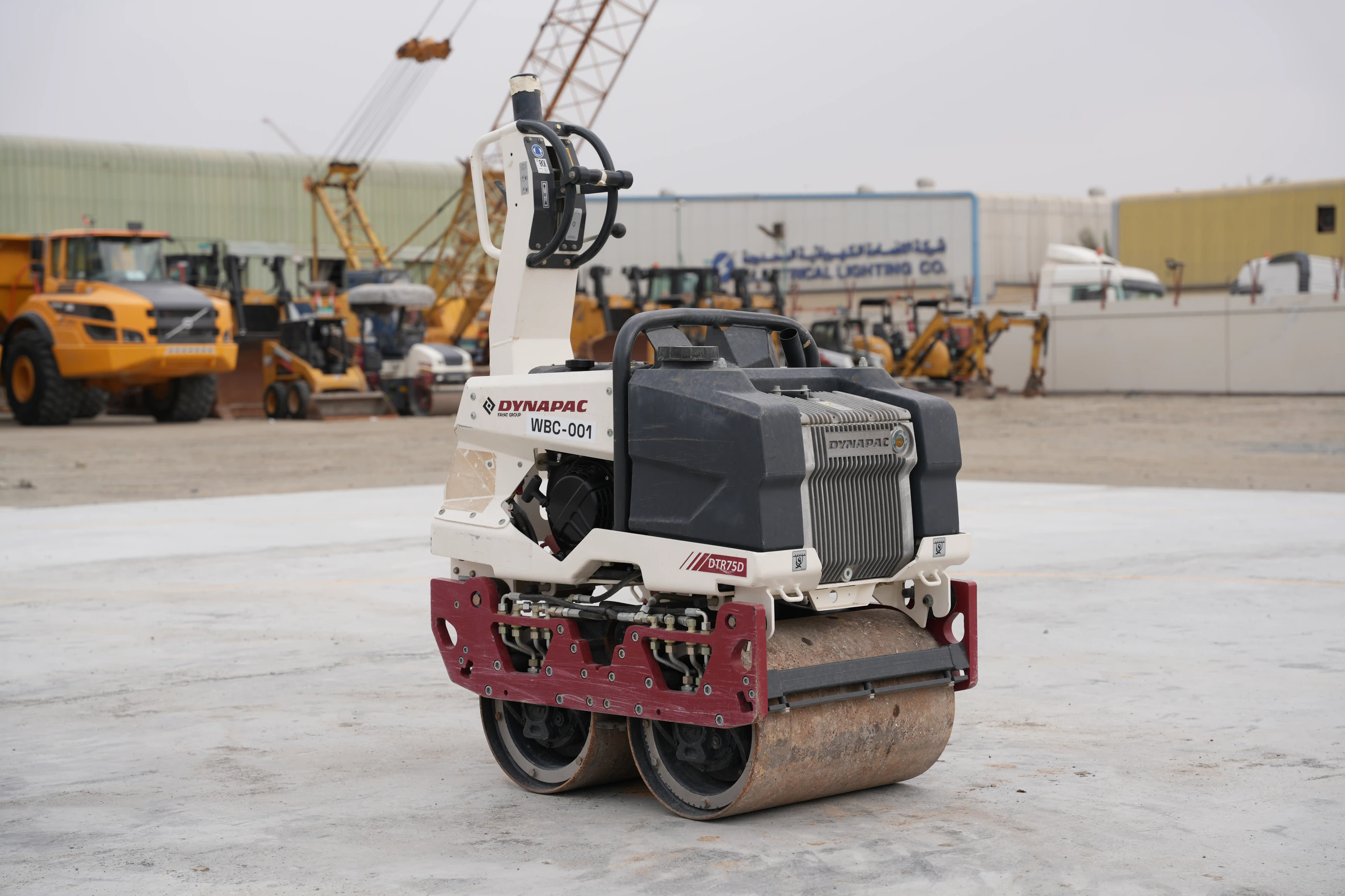 WBC-001-Dynapac-DTR75D-walk-behind-compactor-exterior-front-right-side-view