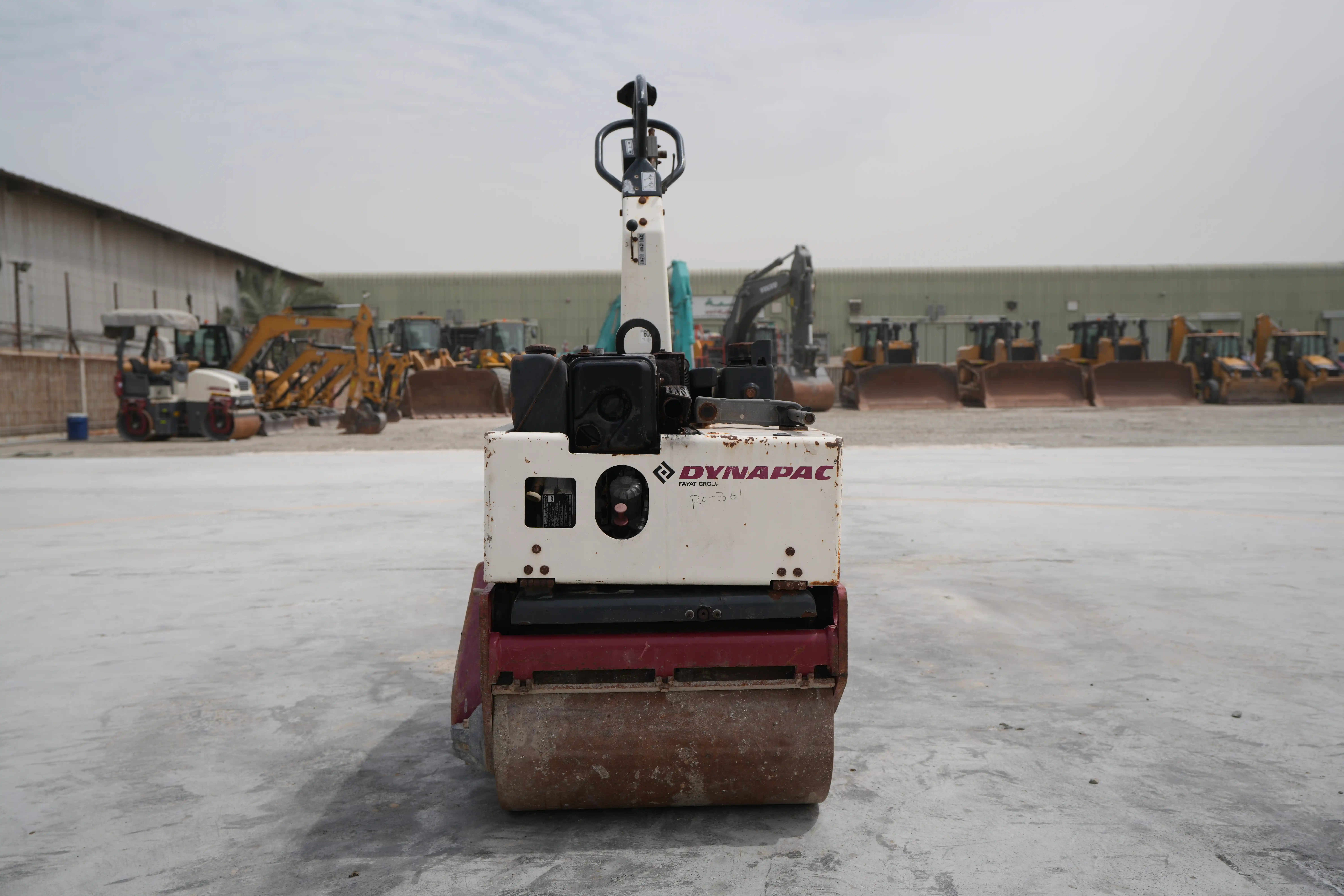 WBC-002-Dynapac-DTR75-walk-behind-compactor-exterior-front-view