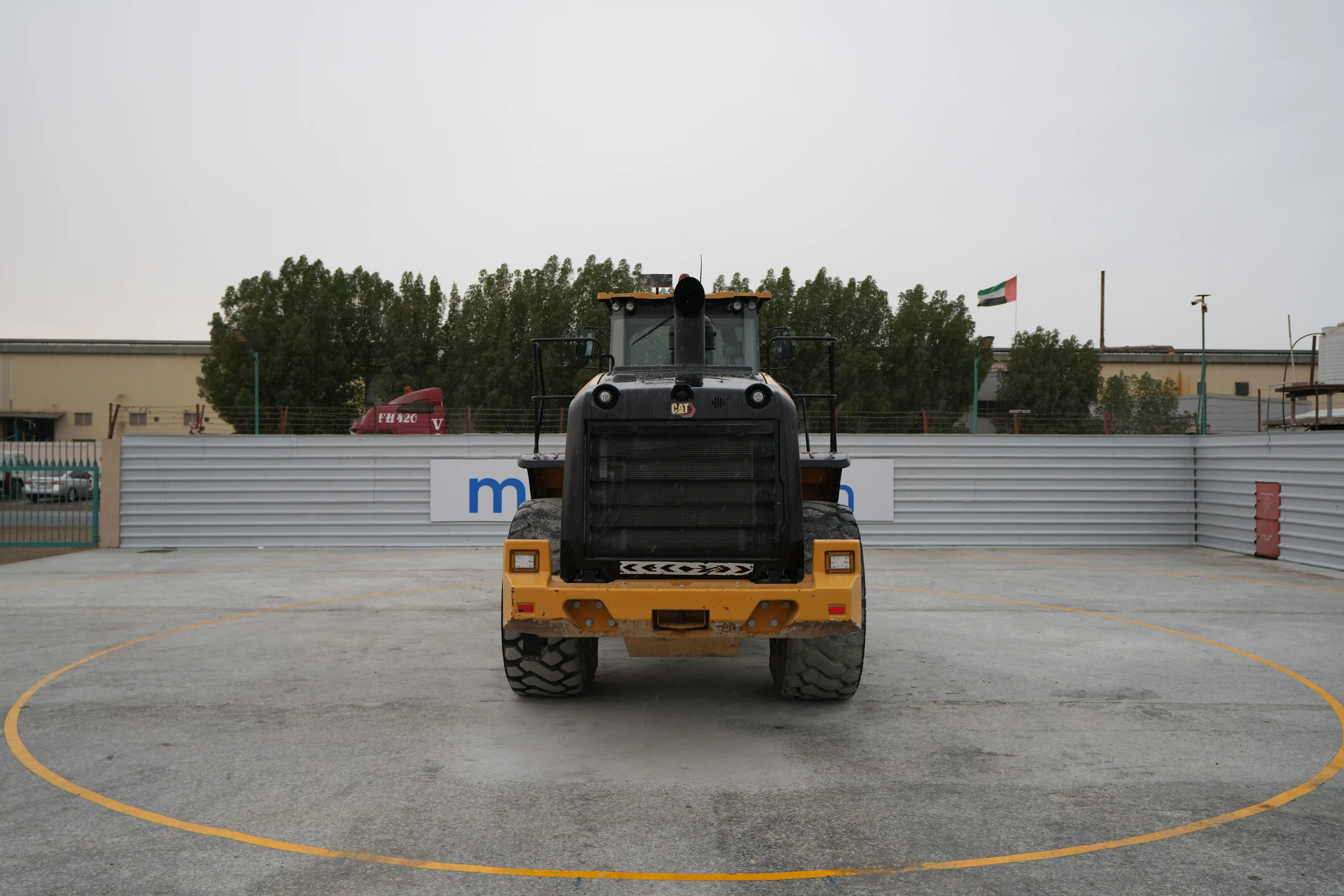 WHL-002-Cat-966L-wheel-loader-exterior-rear-view