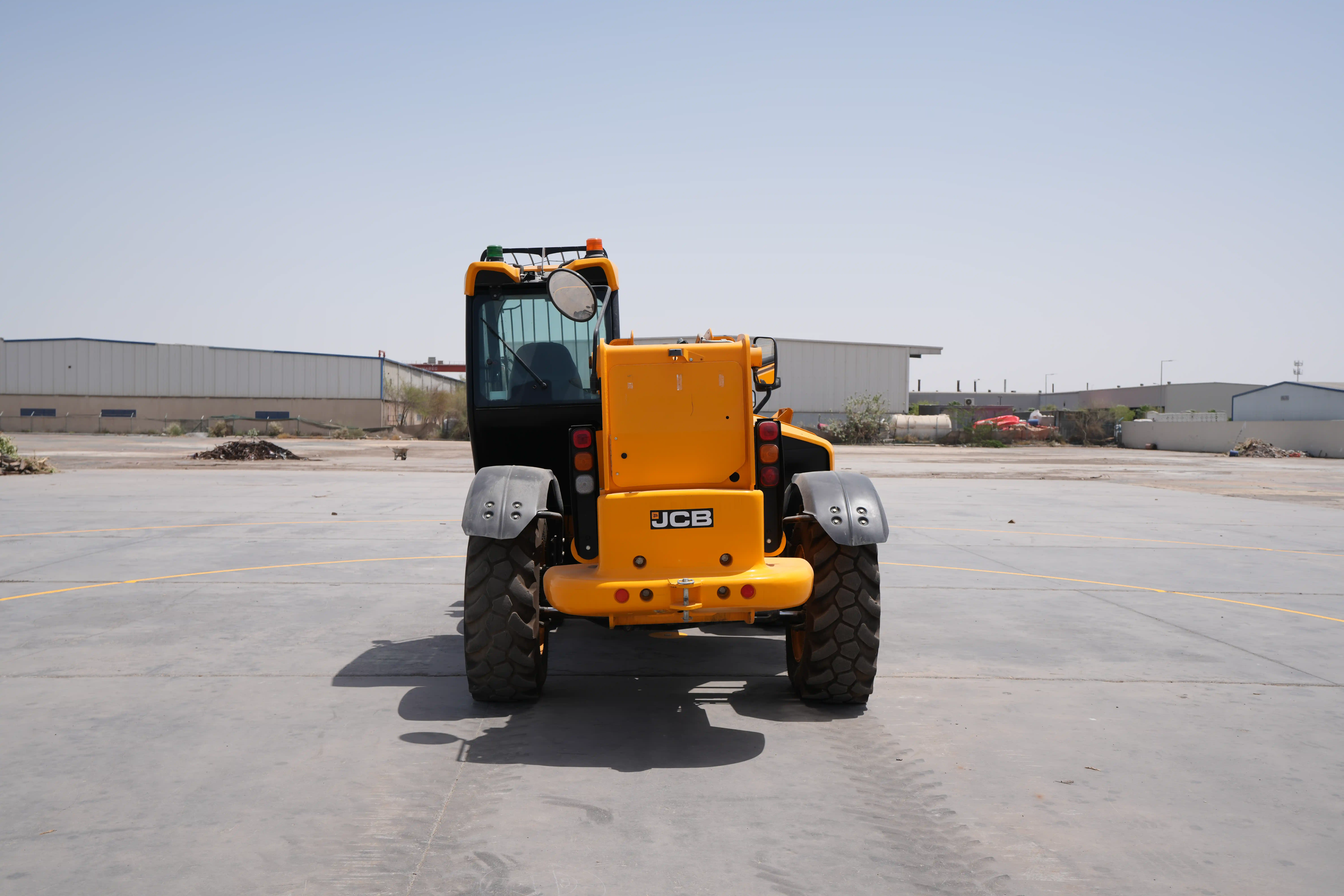 THM-001-JCB-540-170-telehandler-exterior-rear-side-view