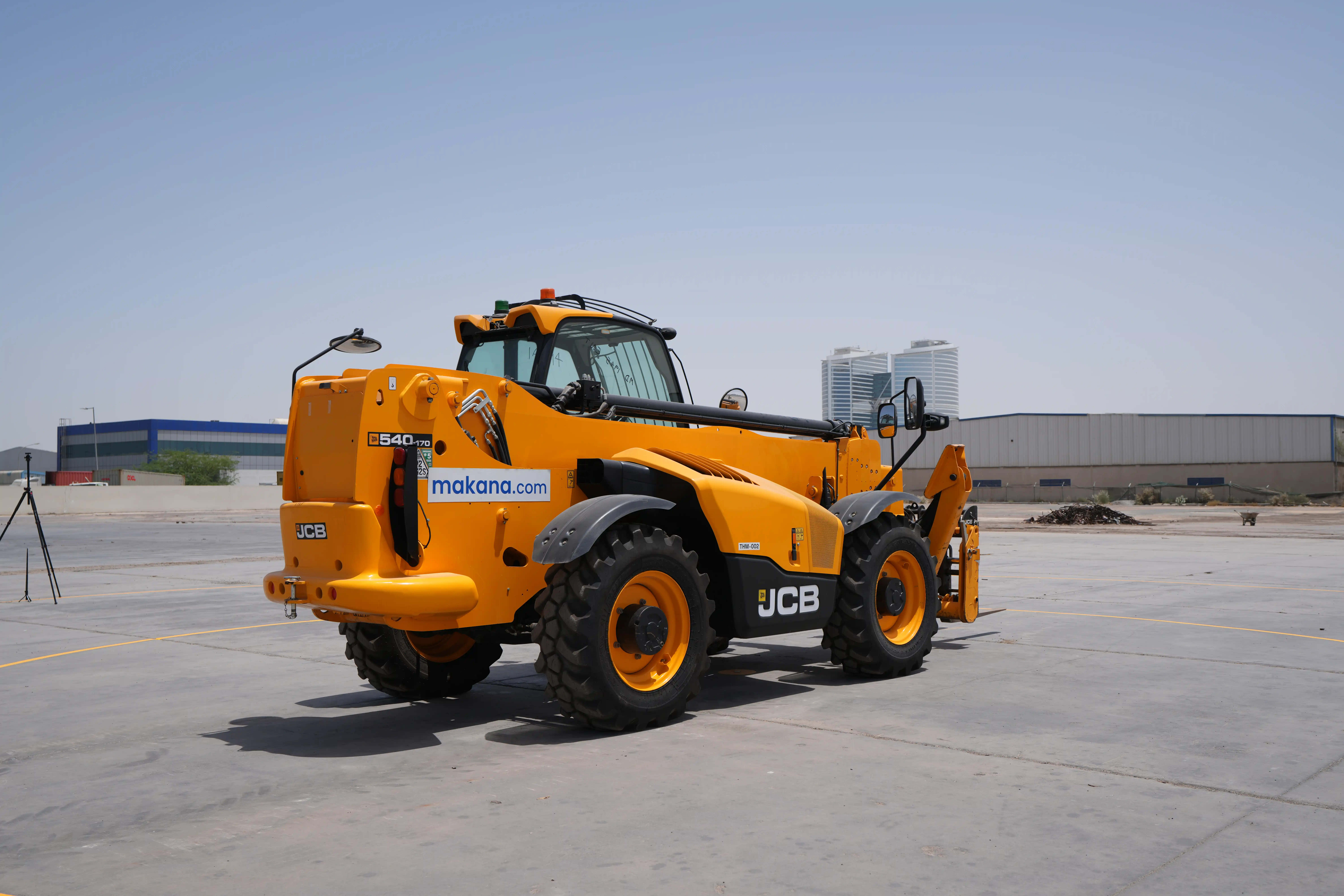 THM-002-JCB-540-170-telehandler-exterior-rear-right-side-view