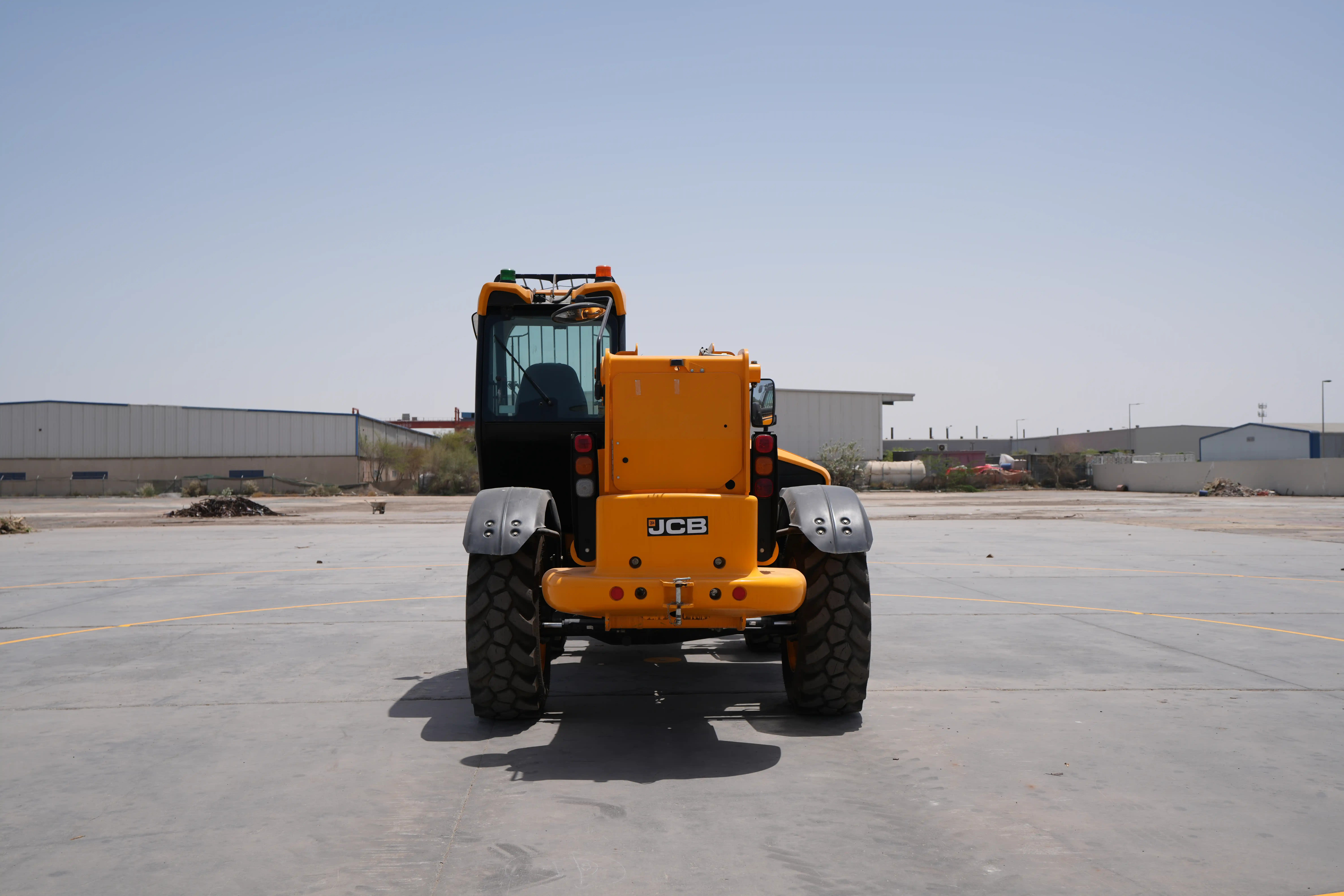 THM-002-JCB-540-170-telehandler-exterior-rear-side-view