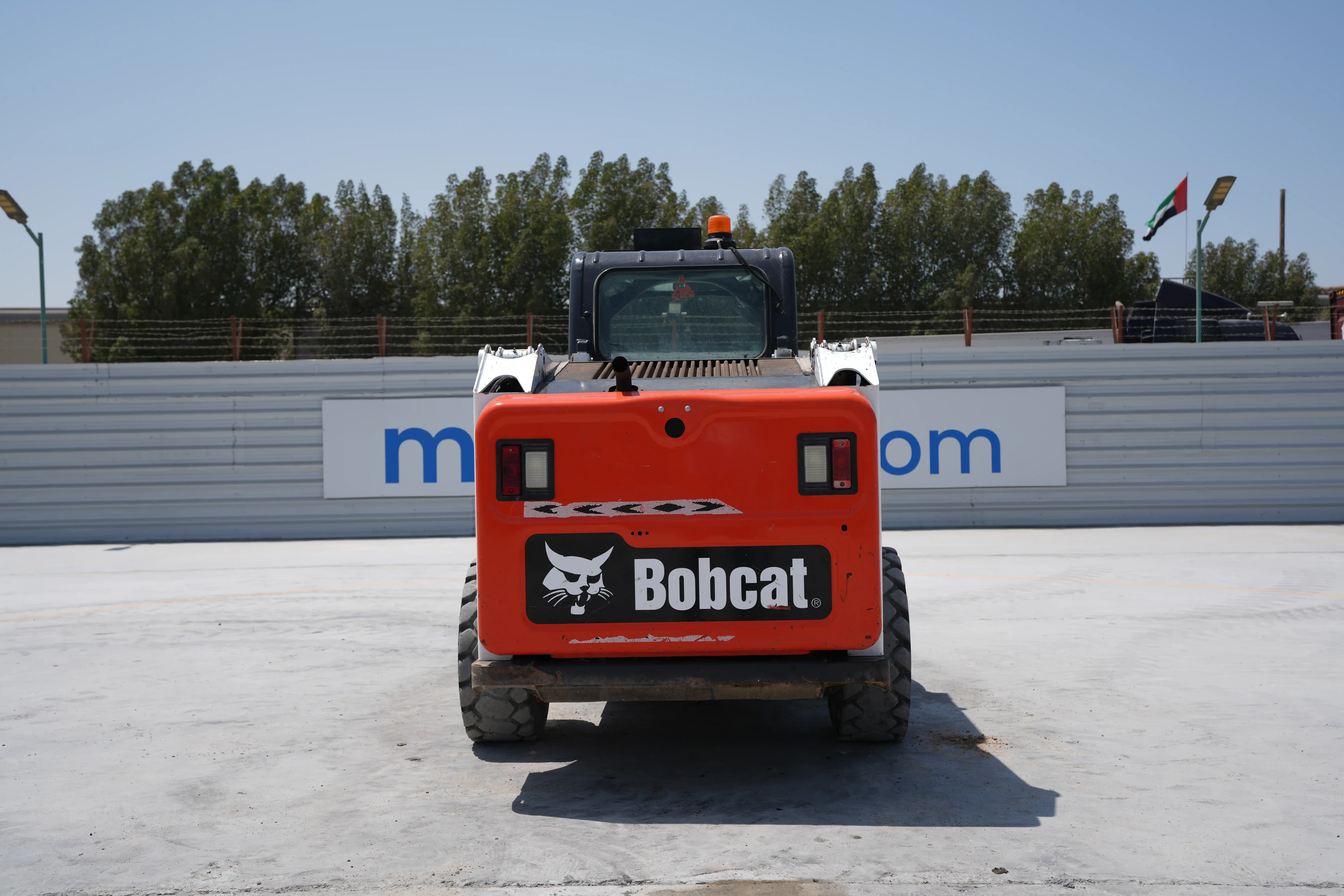 SSL-005-Bobcat-S510-skid-steer-loader-exterior-rear-view