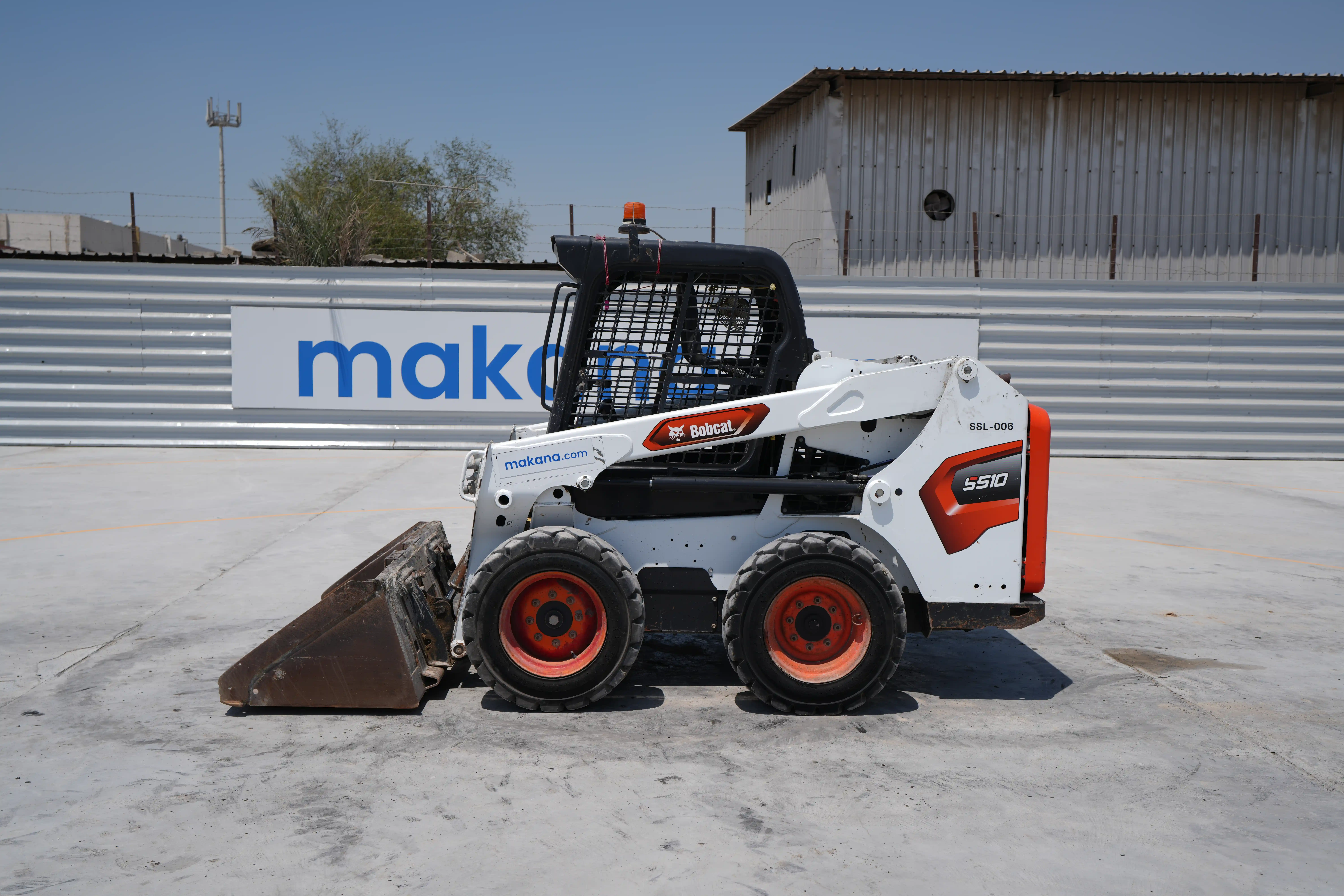 SSL-006-Bobcat-S510-skid-steer-loader-exterior-left-side-view